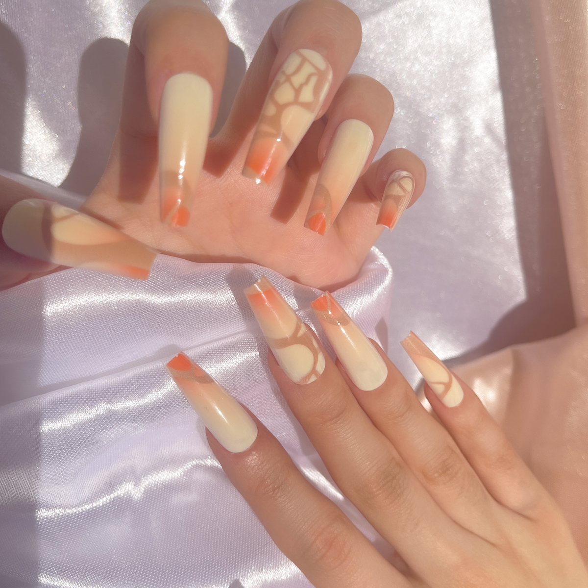 24 PCS PRESS ON NAIL TIPS BALLET SHAPE YELLOW AND ORANGE COLOR Application Scenario