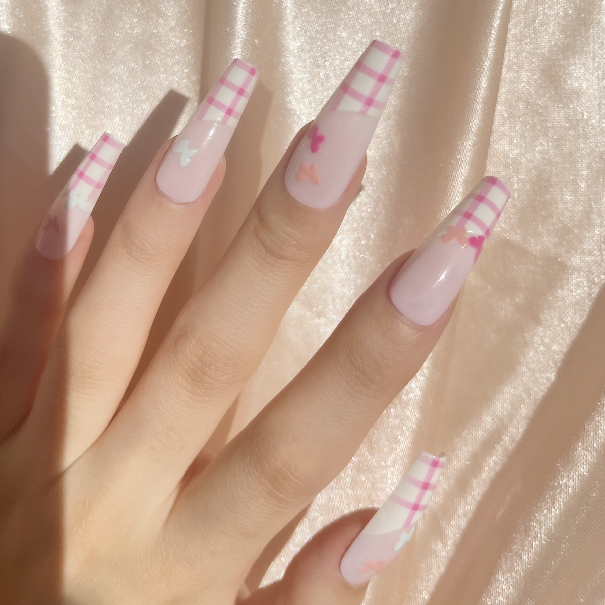 24 PCS PRESS ON NAIL TIPS BALLET SHAPE PINK BASE COLOR BUTTERFLY PATTERN Specification drawing