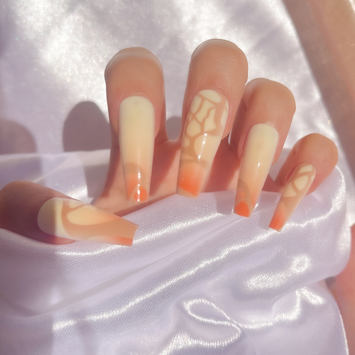 24 PCS PRESS ON NAIL TIPS BALLET SHAPE YELLOW AND ORANGE COLOR Application Scenario