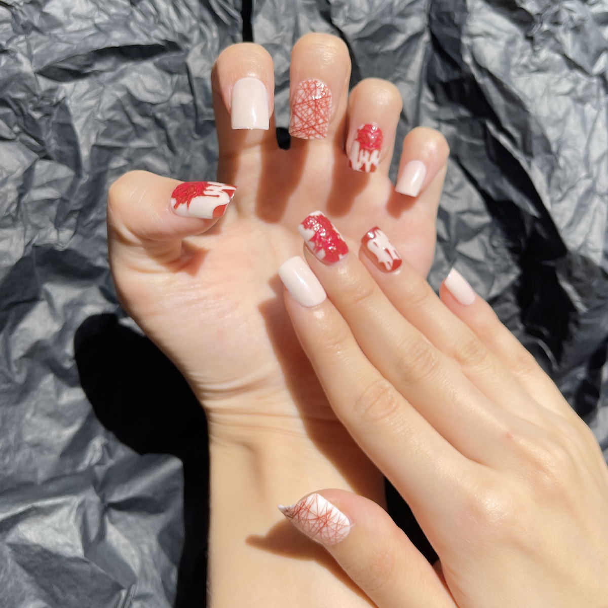 24 PCS PRESS ON NAIL TIPS SQUARE SHAPE BLOOD DROPLETS PATTERN details Picture