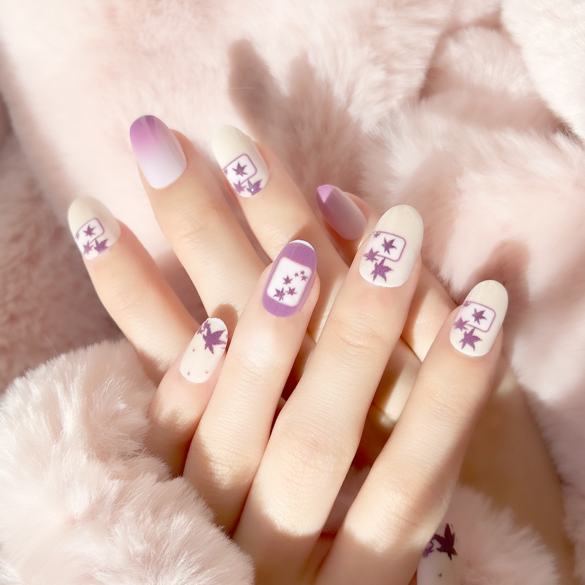 24 PCS PRESS ON NAIL TIPS OVAL SHAPE MAPLE LEAVES PATTERN details Picture