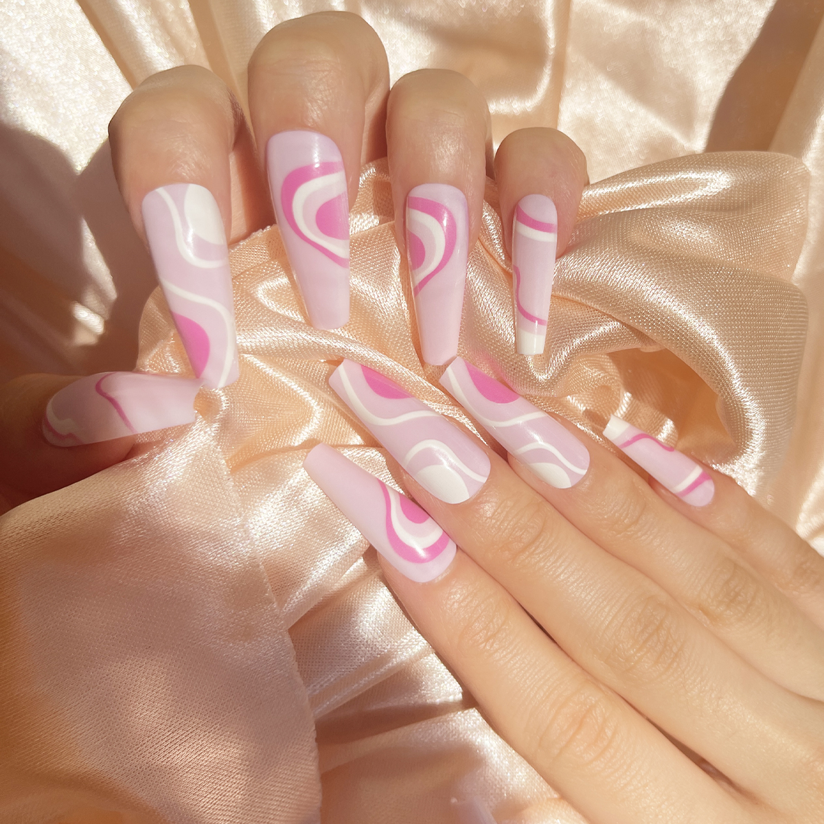 24 PCS PRESS ON NAIL TIPS BALLET SHAPE PINK LINES Application Scenario