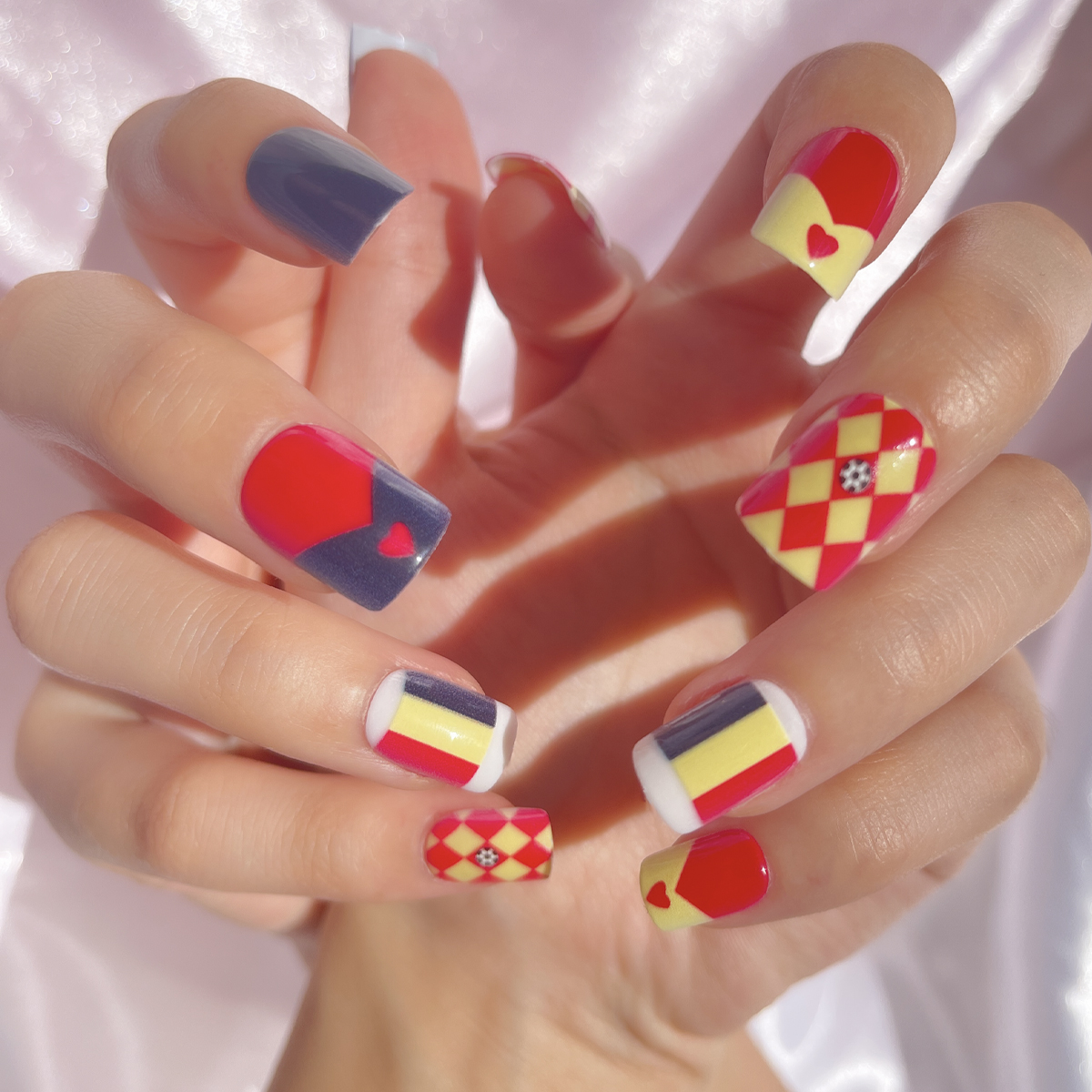 24 PCA PRESS ON NAIL TIPS SQUARE SHAPE BELGIAN FOOTBALL TEAM PATTERN details Picture