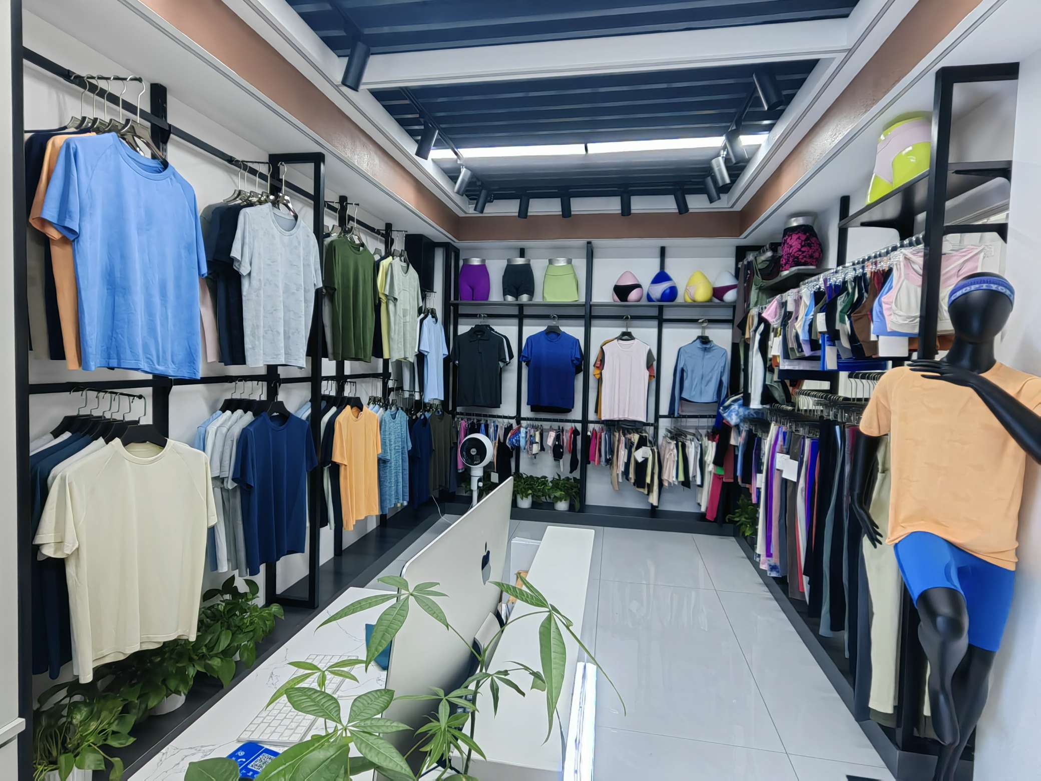 Zhejiang Yini Textile Technology Co., LTD describe pic - 1