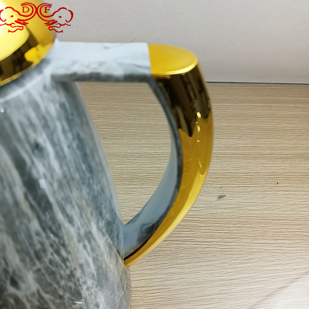 غلاية تدفئة ذات سعة كبيرة من فئة DF99584الفوسفونيك TRADINGHOUSE Item Picture