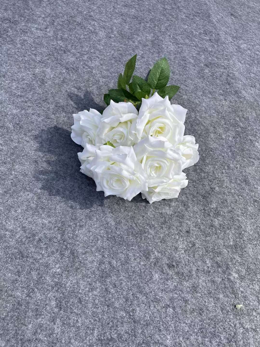 9-head diamond rose artificial flower handicrafts, gifts, decorations, home decorations, ecological and beautiful artificial flowers, artificial flowers