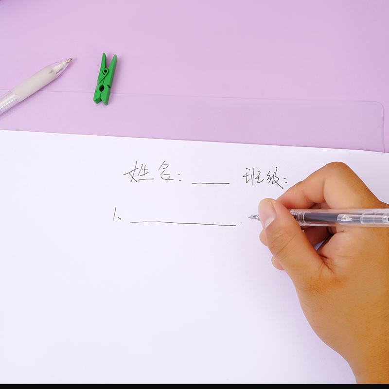 手机膜/刻刀/握笔器/卡通豆豆本/刻刀模型白底实物图