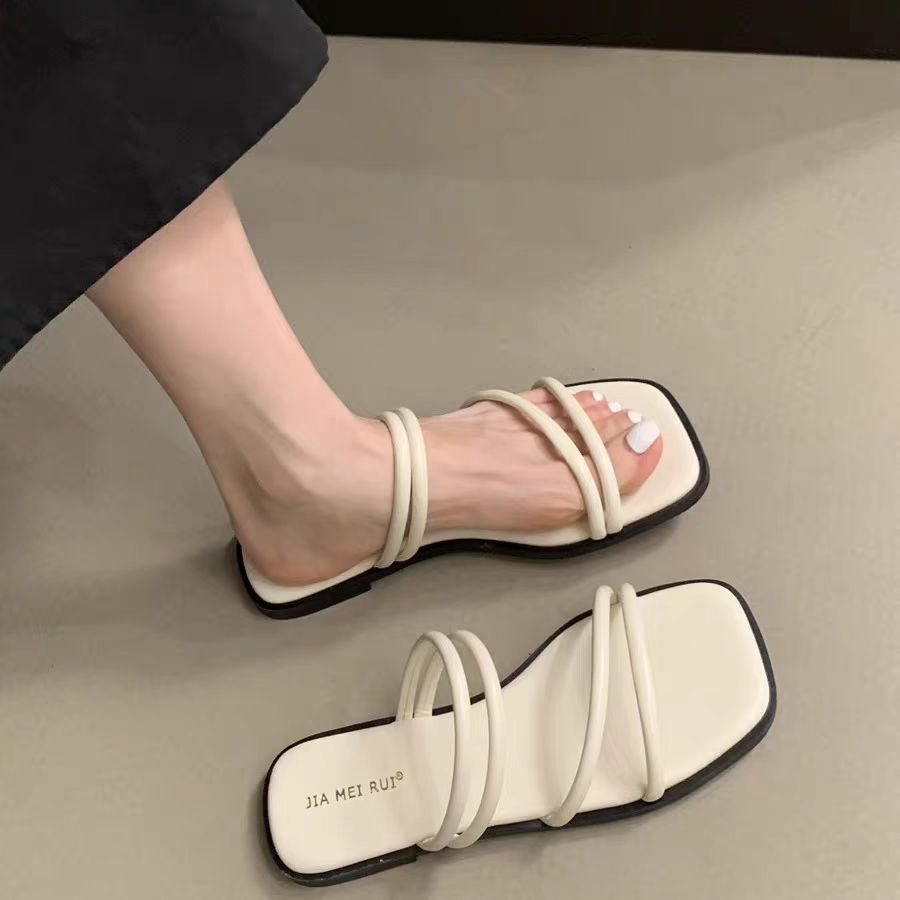 New foreign trade French flip-flops for women to wear outdoors in summer, beach style Korean fairy retro thin band flat sandals Specification image