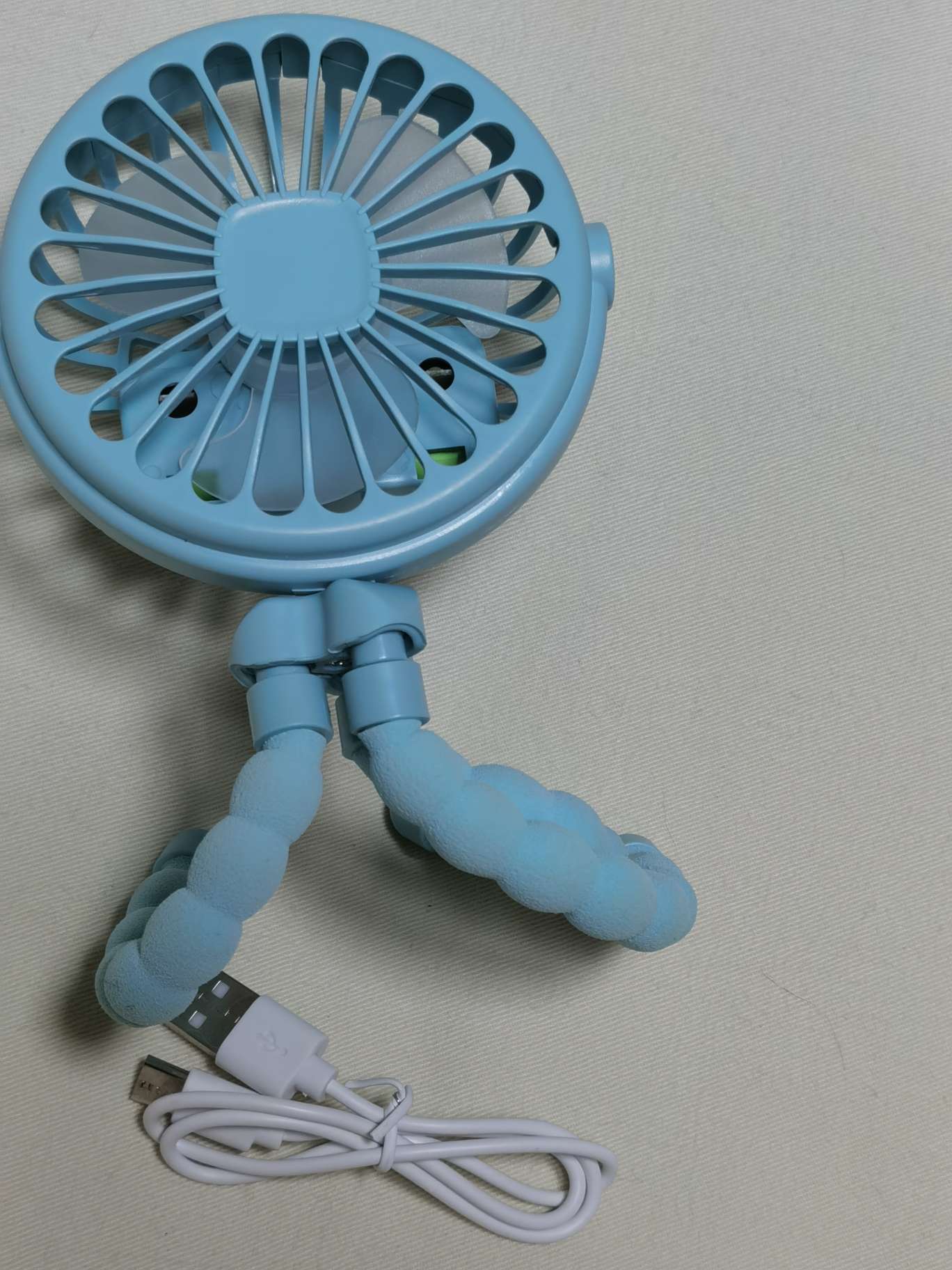 八爪鱼风扇手持USB迷你夜灯小风扇便携桌面充电电风扇风扇手持风扇小风扇迷你风扇挂脖风扇详情图14