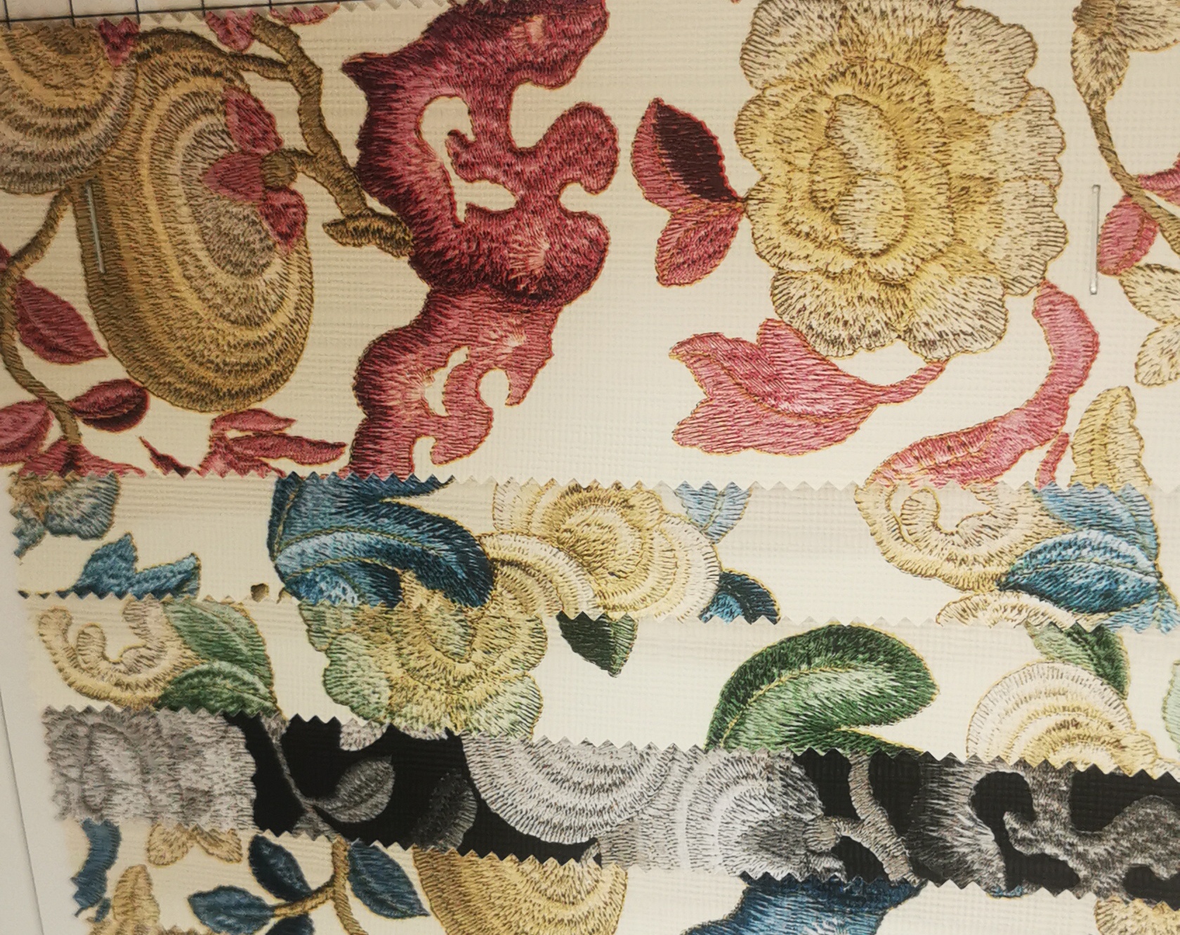 国潮系列工厂直销现货环保pvc人造革箱包家居软包革面料