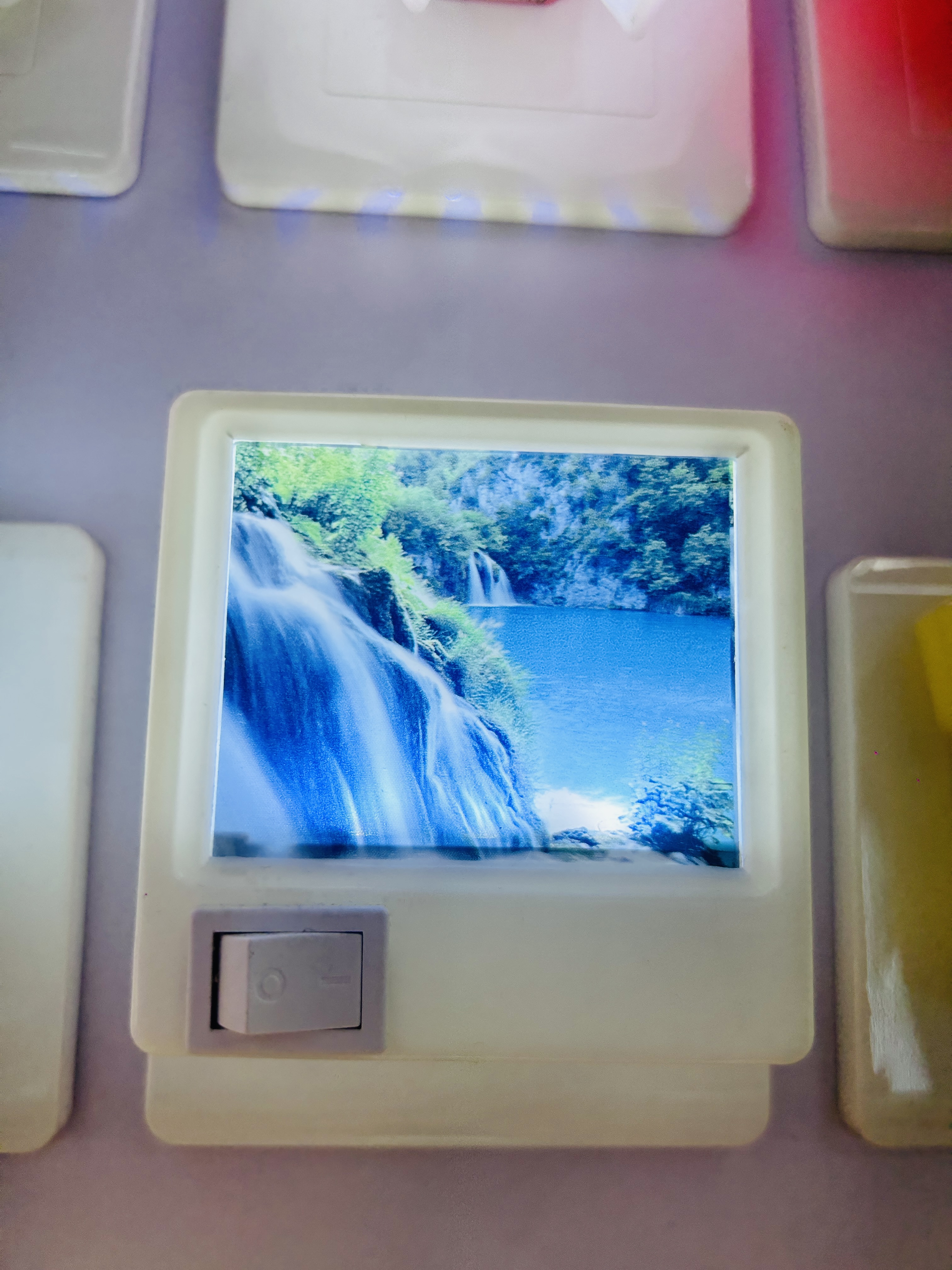 国潮LED小夜灯纽扣电池山水画国风