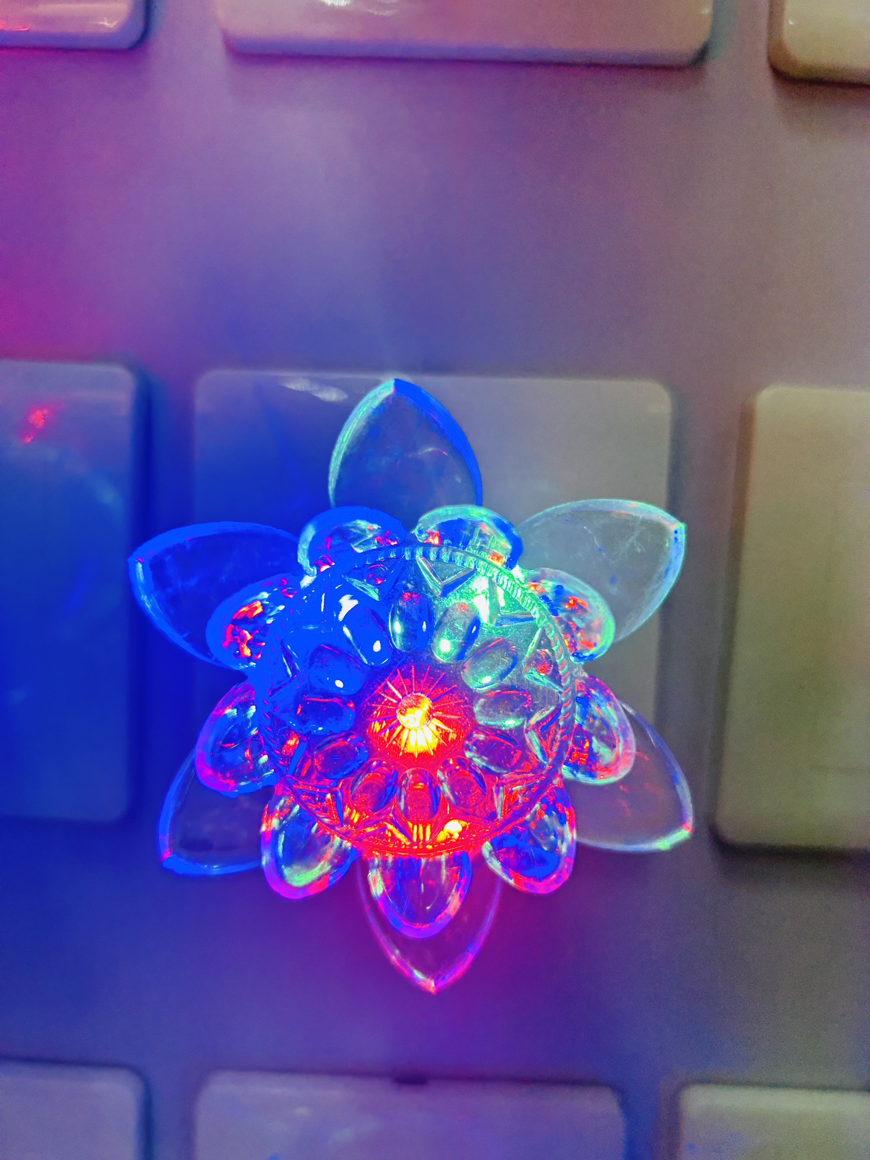 国潮莲花造型LED小夜灯纽扣电池国风