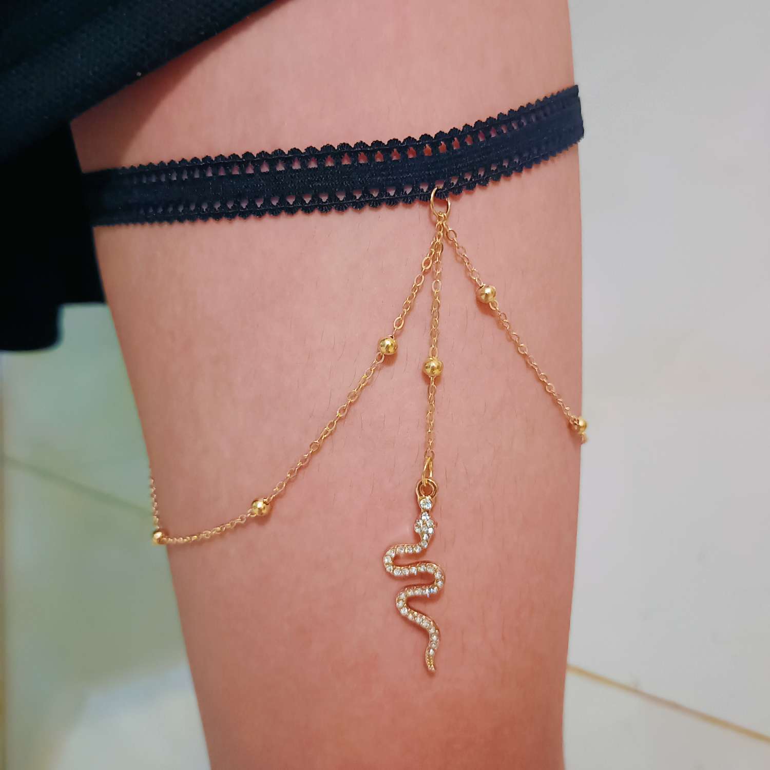 Amazon cross-border best-selling thigh chain, Ferris wheel design foot accessory, soft snake chain style foot chain, high-end accessory, fashionable and trendy women's jewelry details Picture