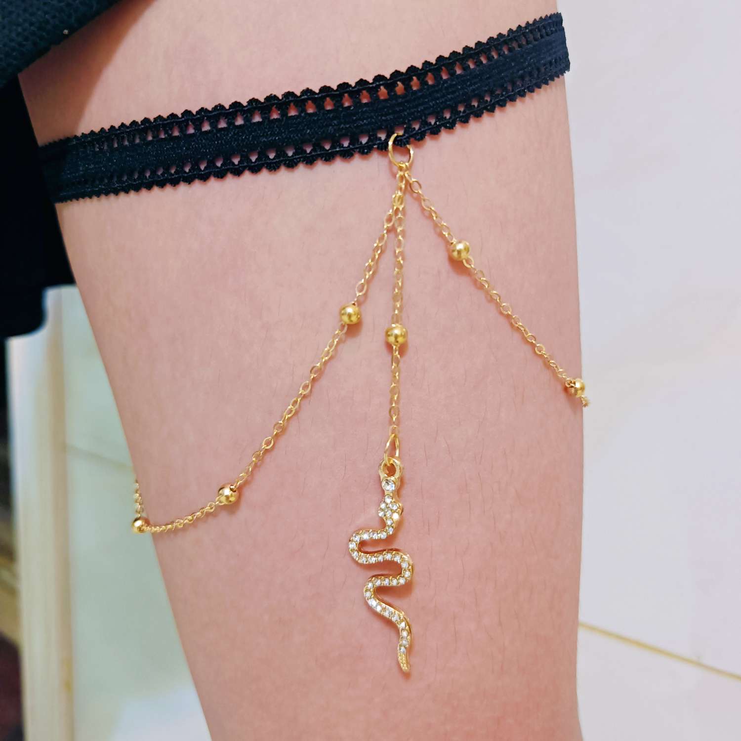 Amazon cross-border best-selling thigh chain, Ferris wheel design foot accessory, soft snake chain style foot chain, high-end accessory, fashionable and trendy women's jewelry Specification image