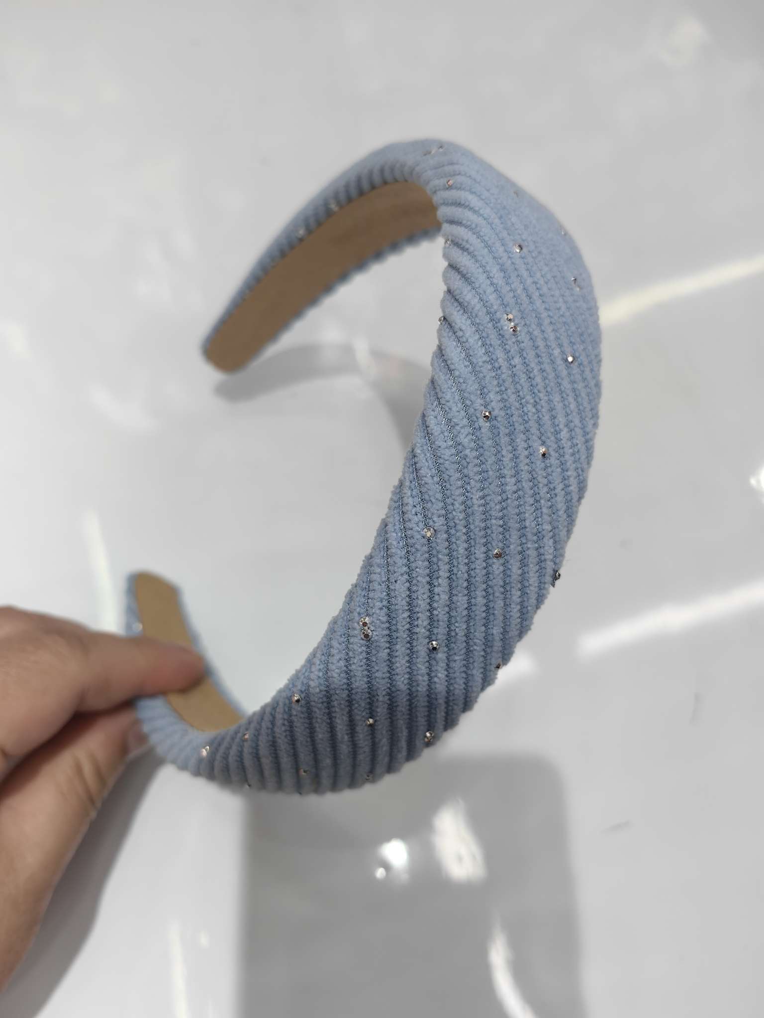 流行发箍，百搭服饰，款式新颖，多色可以制作生产