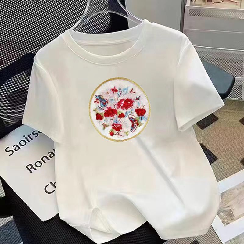 国潮重磅来200 克全棉配置大落肩短袖T重垂感简约不失时尚国风花