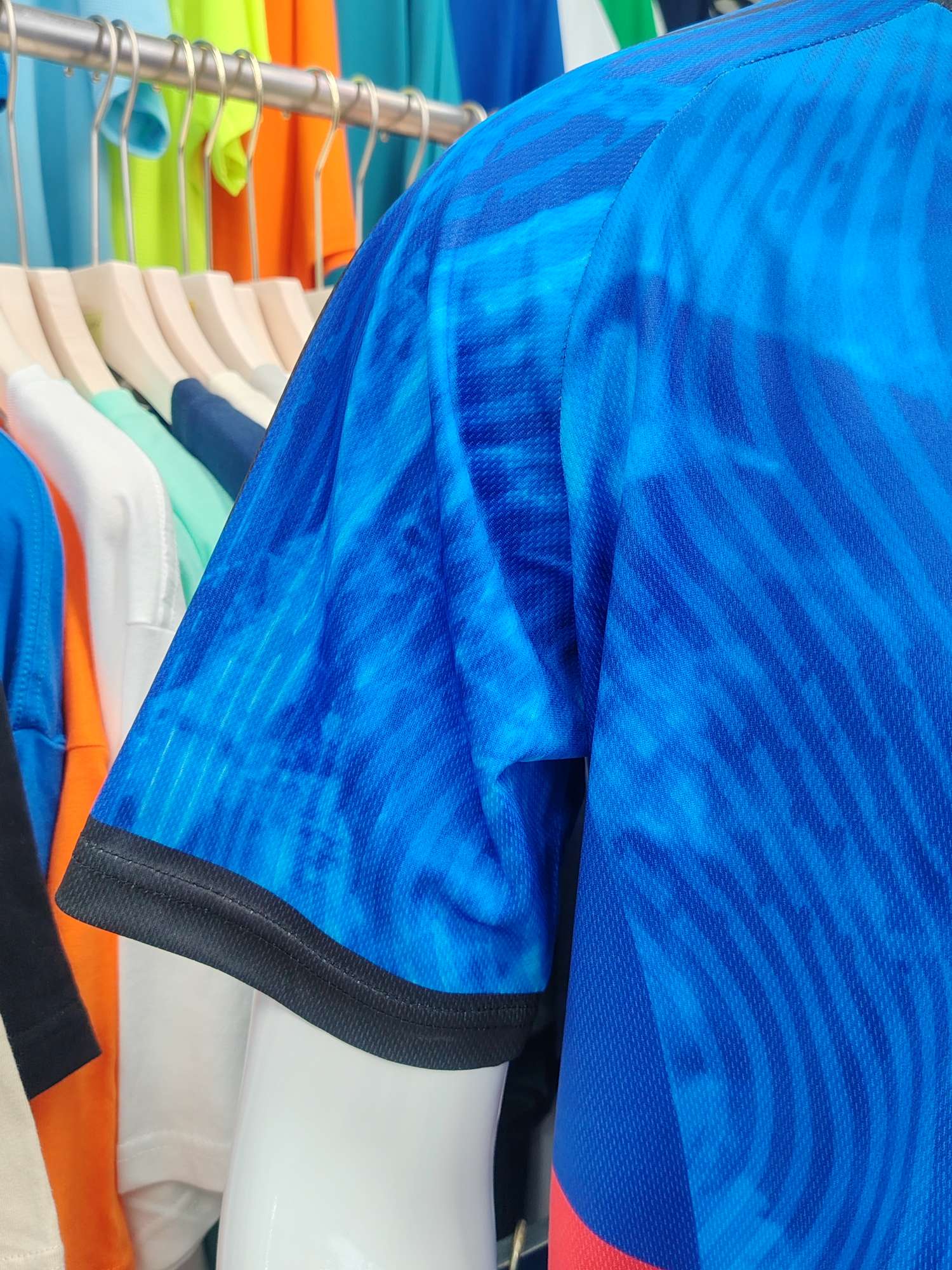 Cross-border sportswear, high-grade mesh breathable fabric, full-body printed sportswear, breathable and sweat-absorbing professional sports outdoor training sportswear, high-elasticity breathable and comfortable sportswear customization FG1612-2 detail image 6
