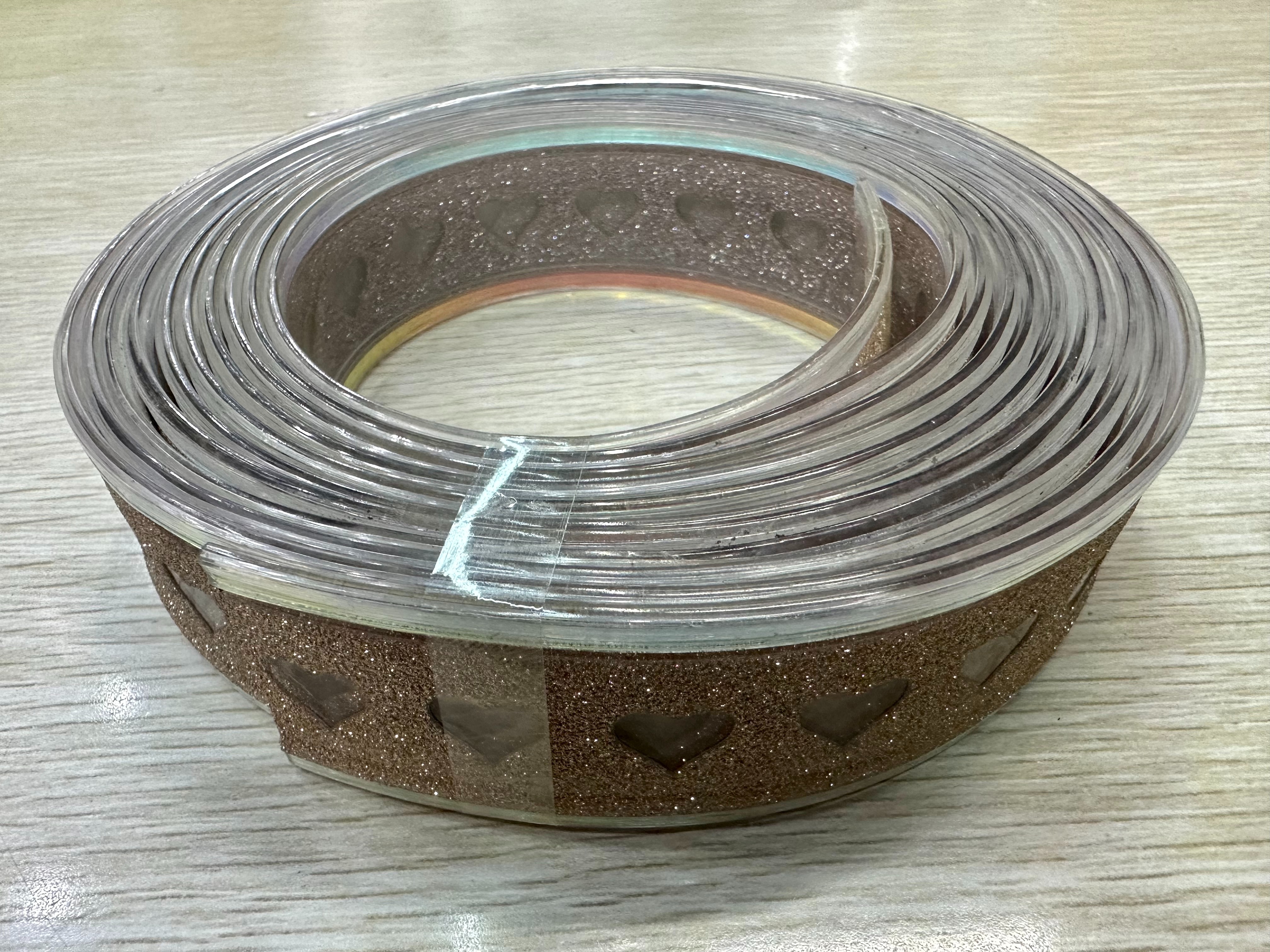 厂家供应pvc塑胶鞋材,凉鞋鞋面胶条,皮带辅料