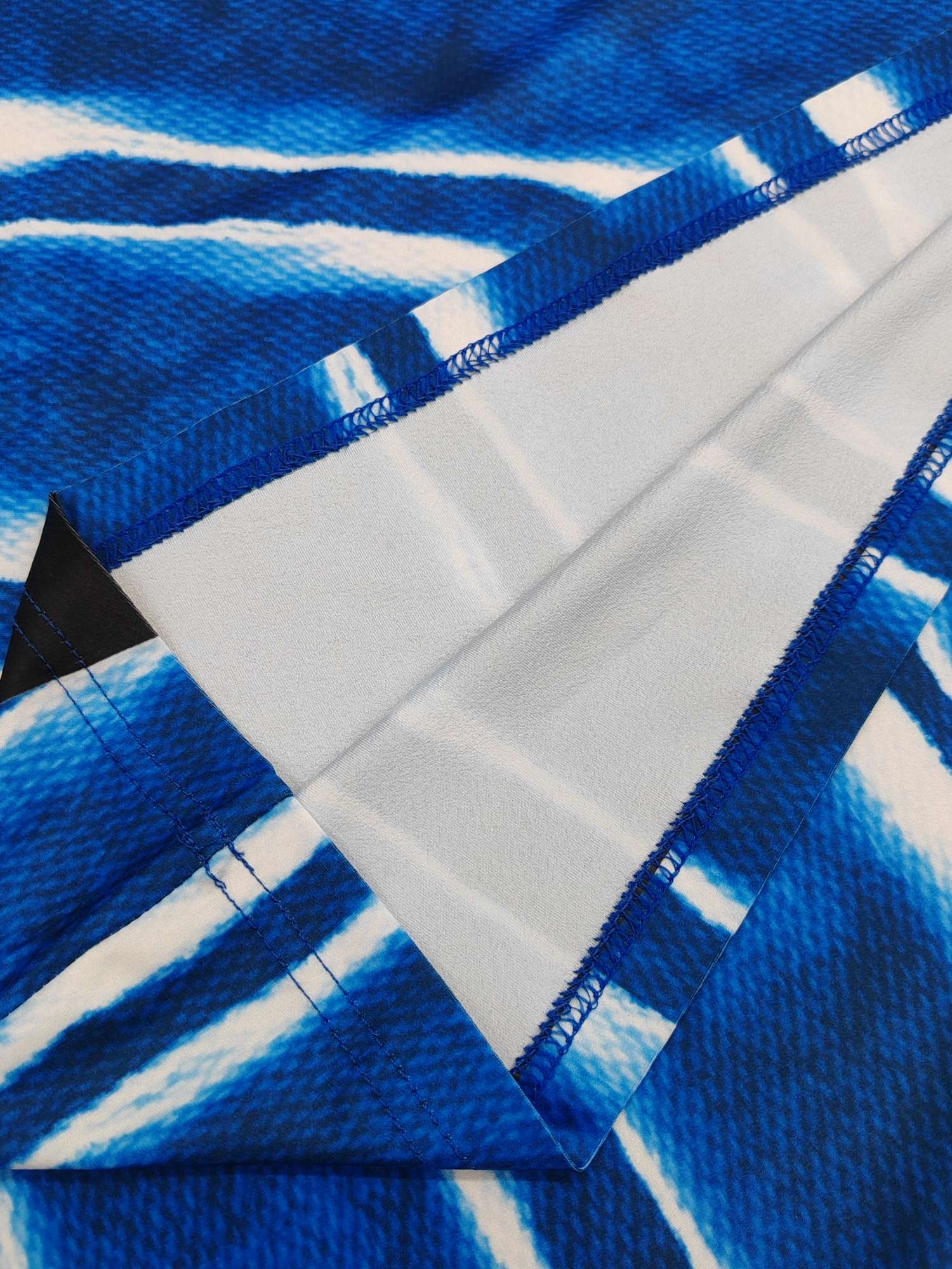 Cross-border sportswear, high-grade polyester and ammonia high-elasticity fabric, full-body printed sportswear, breathable and sweat-absorbent, professional sports and outdoor training sportswear, high-elasticity breathable and comfortable sportswear customization FG1616-7 detail image 15