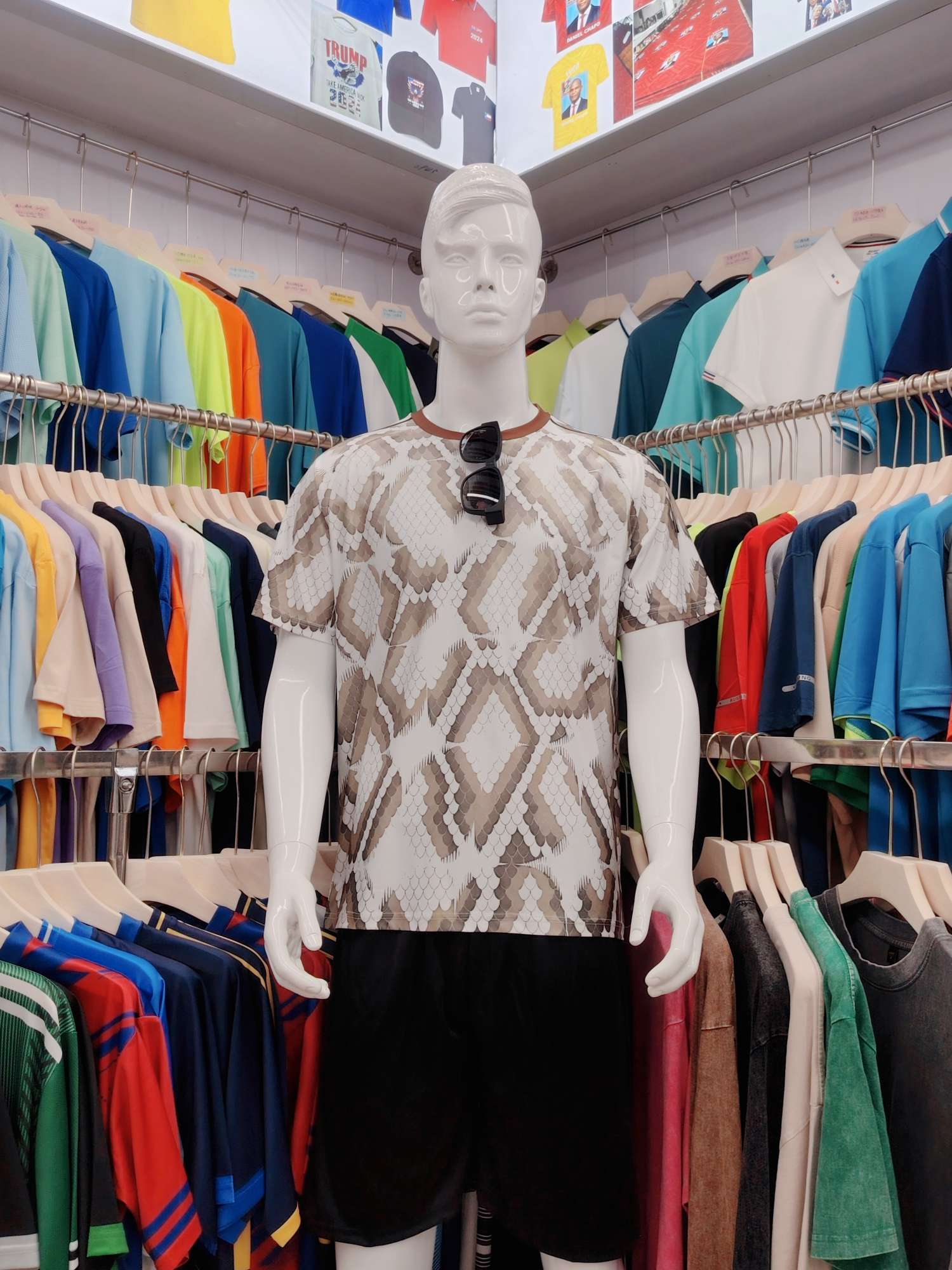 Cross-border sportswear, high-grade polyester and ammonia high-elasticity fabric, full-body printed sportswear, breathable and sweat-absorbent, professional sports and outdoor training sportswear, high-elasticity breathable and comfortable sportswear customization FG1616-4 detail image 2