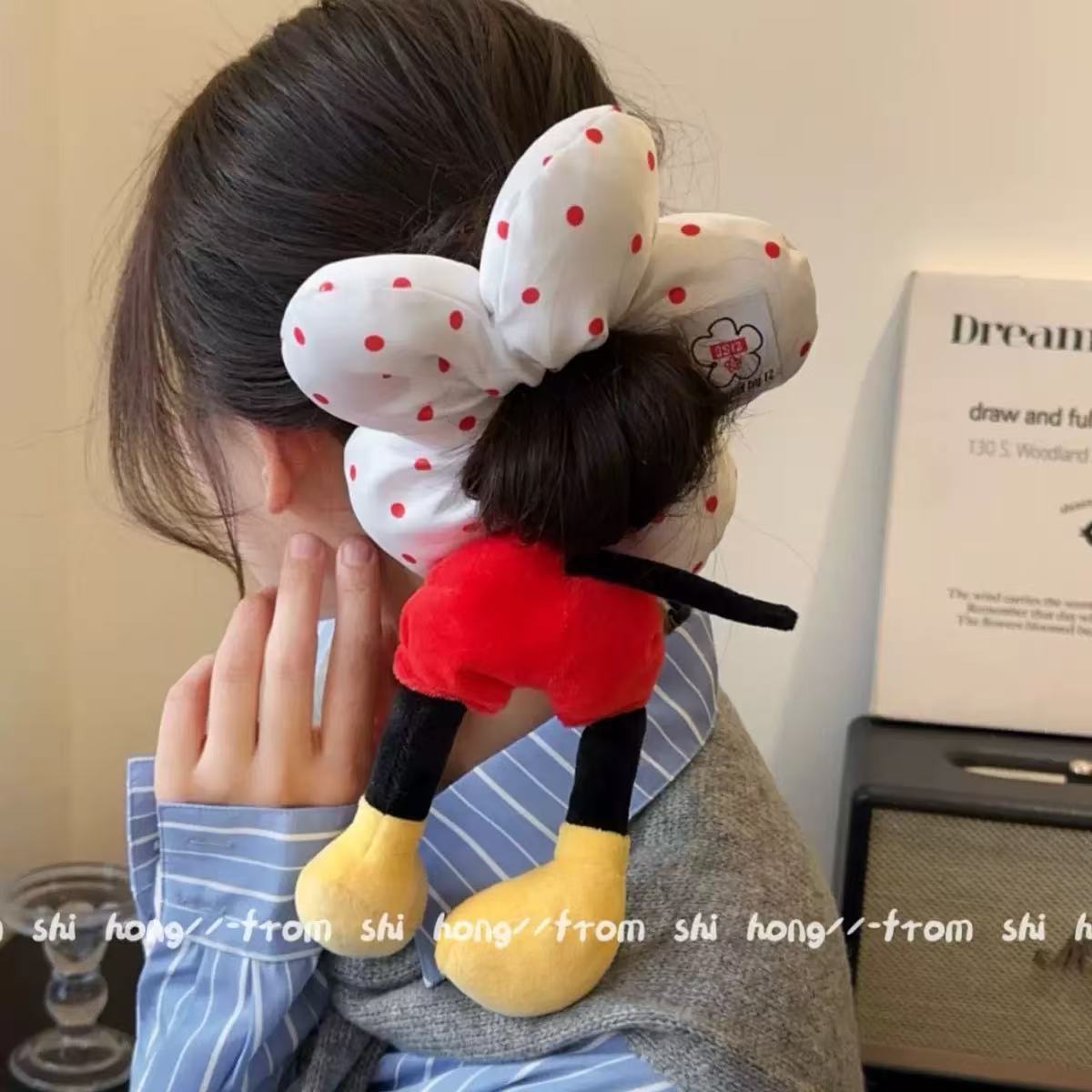 毛绒玩具/儿童玩具/电动玩具/解压玩具/玩具产品图