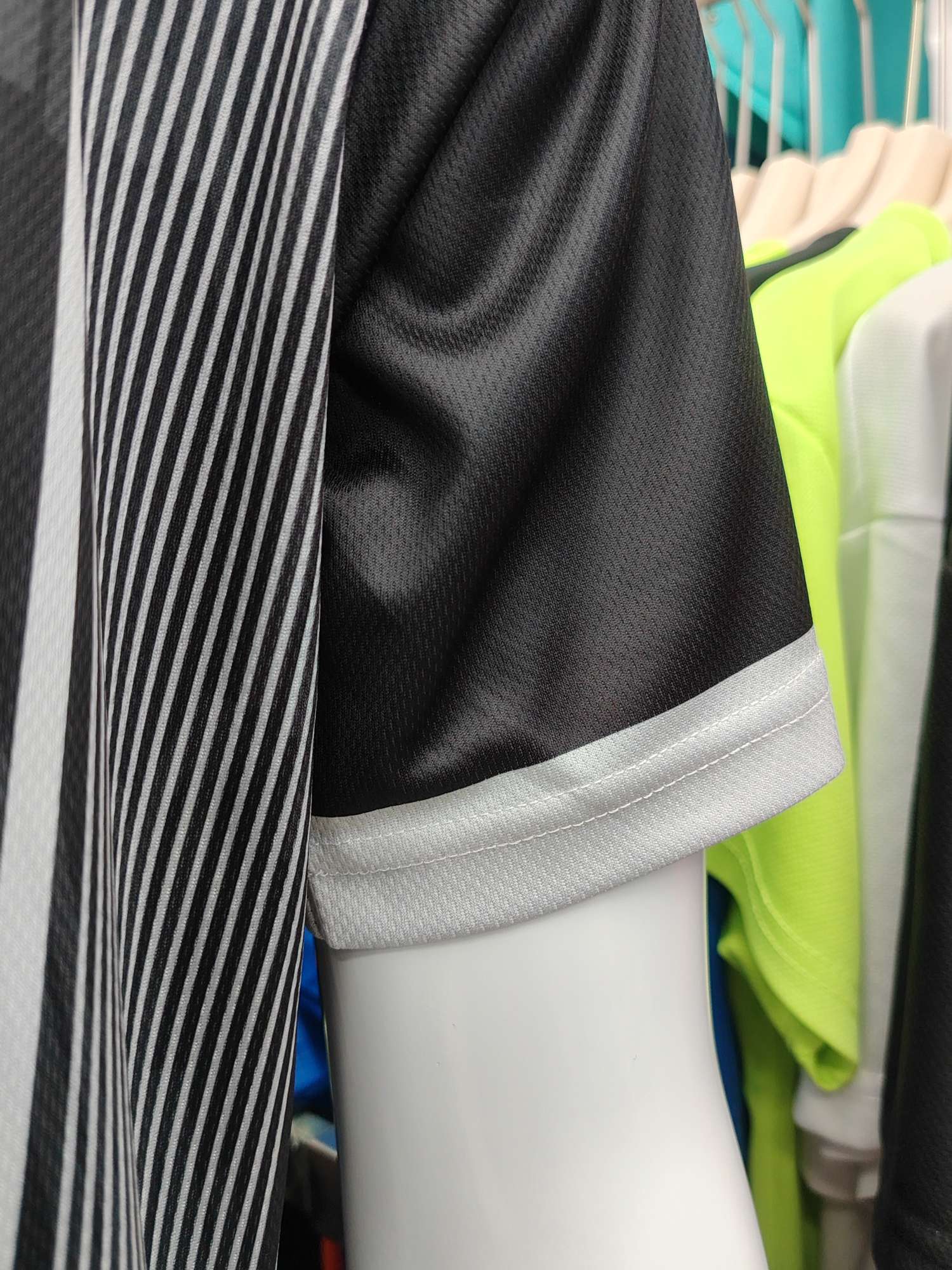 Cross-border sportswear, high-grade mesh breathable fabric, full-body printed sportswear, breathable and sweat-absorbing professional sports outdoor training sportswear, high-elasticity breathable and comfortable sportswear customization FG1612-1 detail image 7