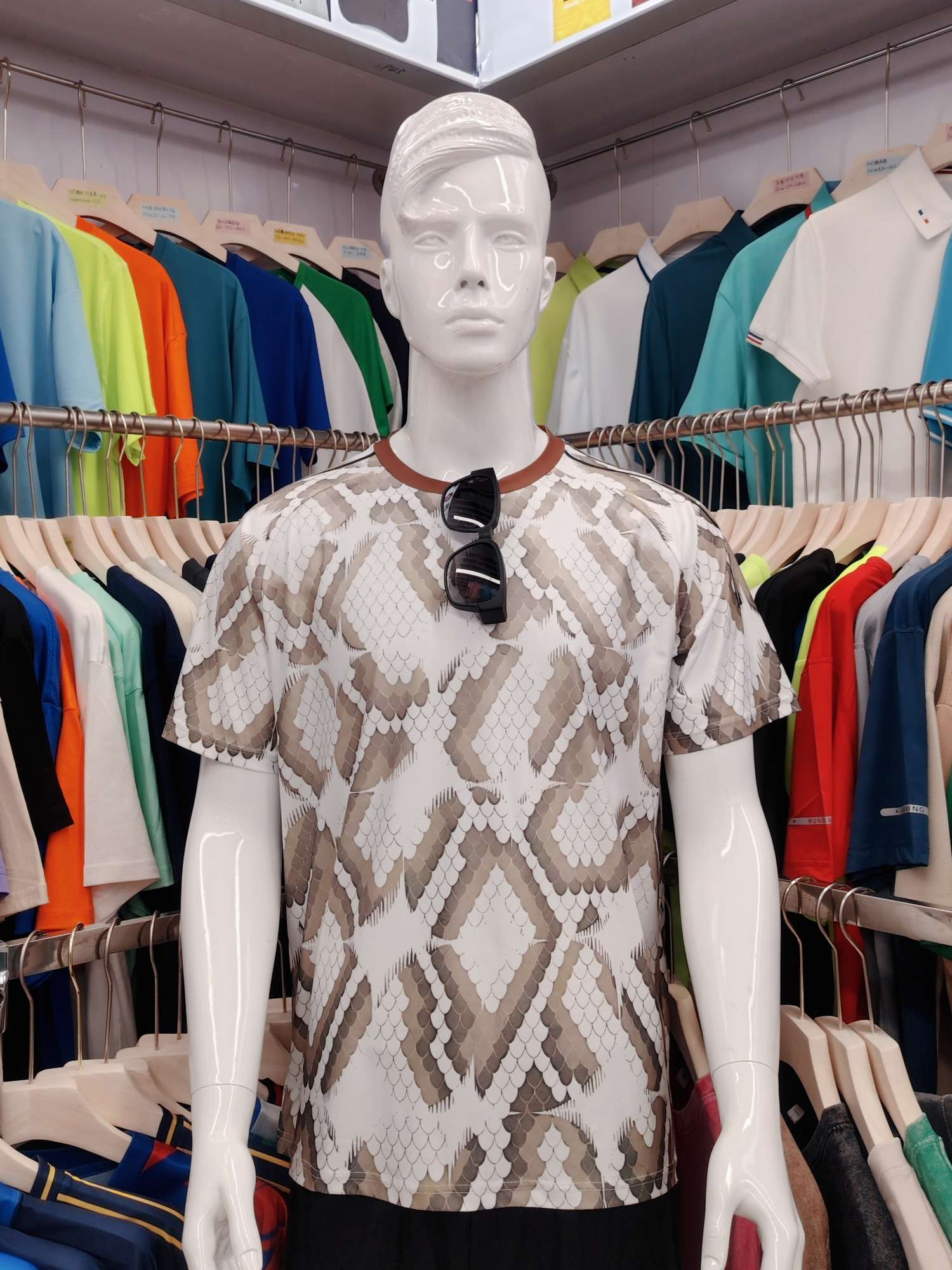 Cross-border sportswear, high-grade polyester and ammonia high-elasticity fabric, full-body printed sportswear, breathable and sweat-absorbent, professional sports and outdoor training sportswear, high-elasticity breathable and comfortable sportswear customization FG1616-4