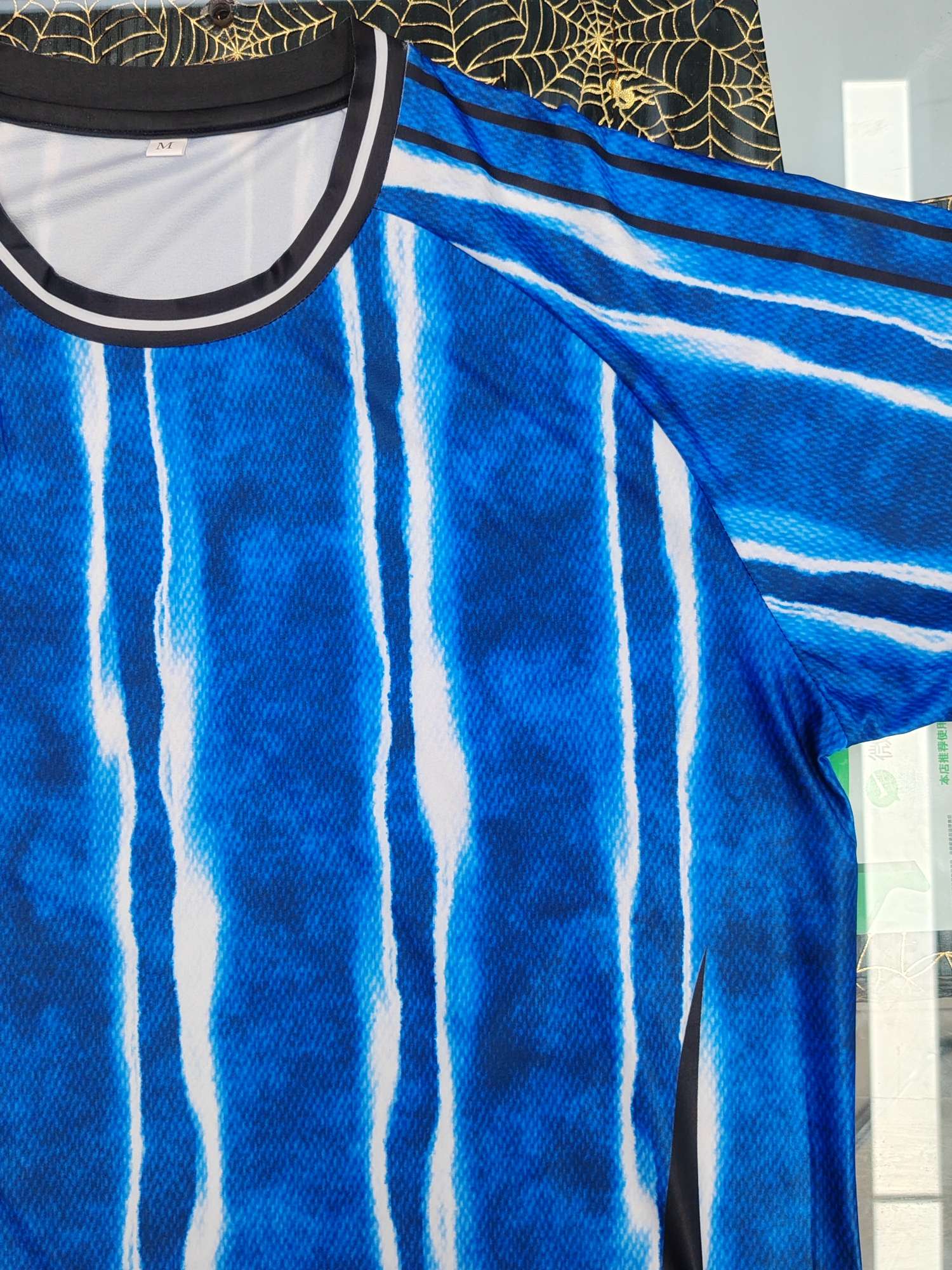 Cross-border sportswear, high-grade polyester and ammonia high-elasticity fabric, full-body printed sportswear, breathable and sweat-absorbent, professional sports and outdoor training sportswear, high-elasticity breathable and comfortable sportswear customization FG1616-7 detail image 9