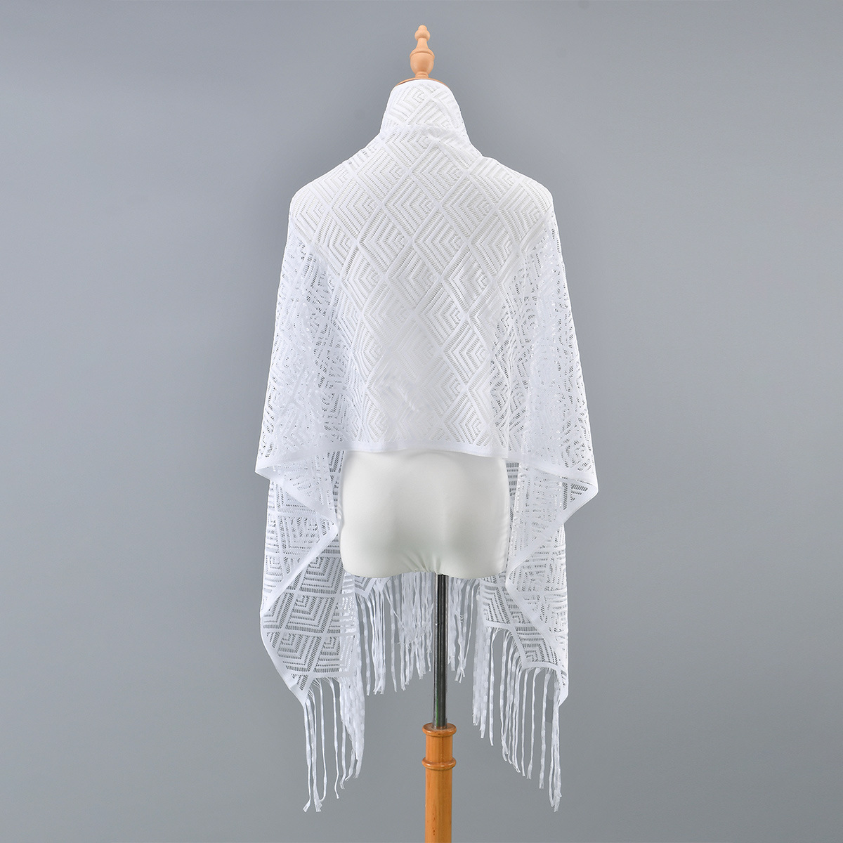 2025 New diamond-shaped perforated tassel polyester long scarf shawl fabric, foreign trade scarf fabric, fashionable outerwear shawl fabric, non-finished product details Picture