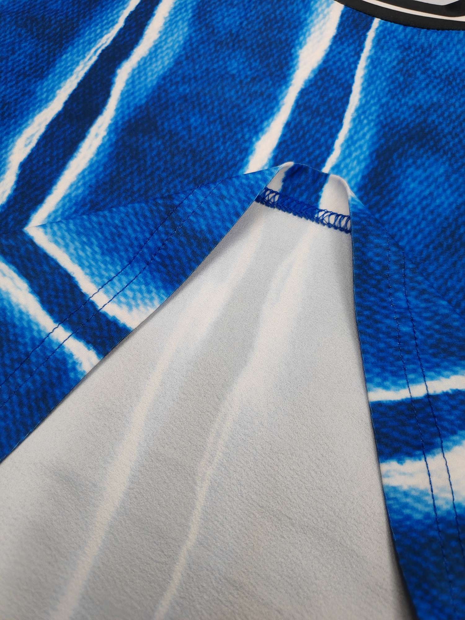 Cross-border sportswear, high-grade polyester and ammonia high-elasticity fabric, full-body printed sportswear, breathable and sweat-absorbent, professional sports and outdoor training sportswear, high-elasticity breathable and comfortable sportswear customization FG1616-7 detail image 16