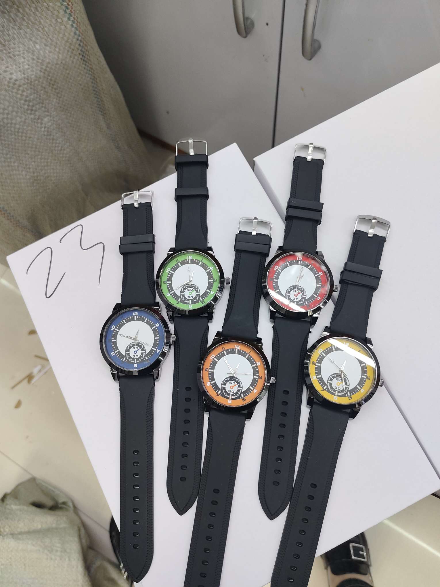 High-quality and fashionable men's watches Application Scenario