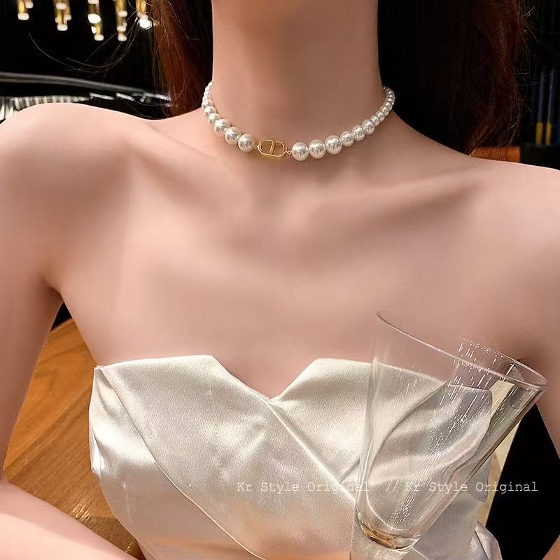 玉髓字母锆石吊坠 佛牌铜镀金饰品 高档银饰 轻奢吊坠 精致时尚首饰新款