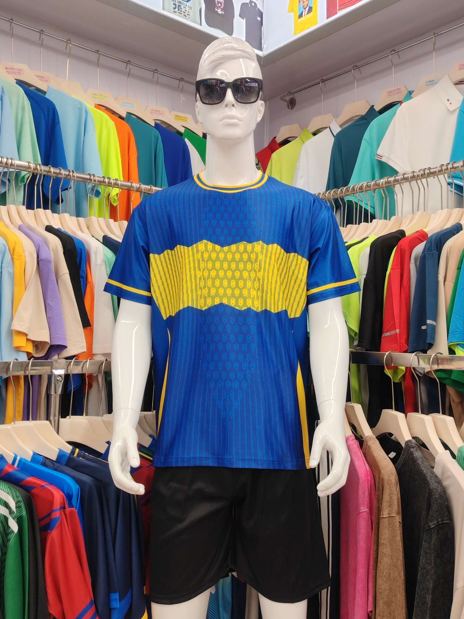 Cross-border sportswear, high-grade polyester and ammonia high-elasticity fabric, full-body printed sportswear, breathable and sweat-absorbent, professional sports and outdoor training sportswear, high-elasticity breathable and comfortable sportswear customization FG1616-8 detail image 1