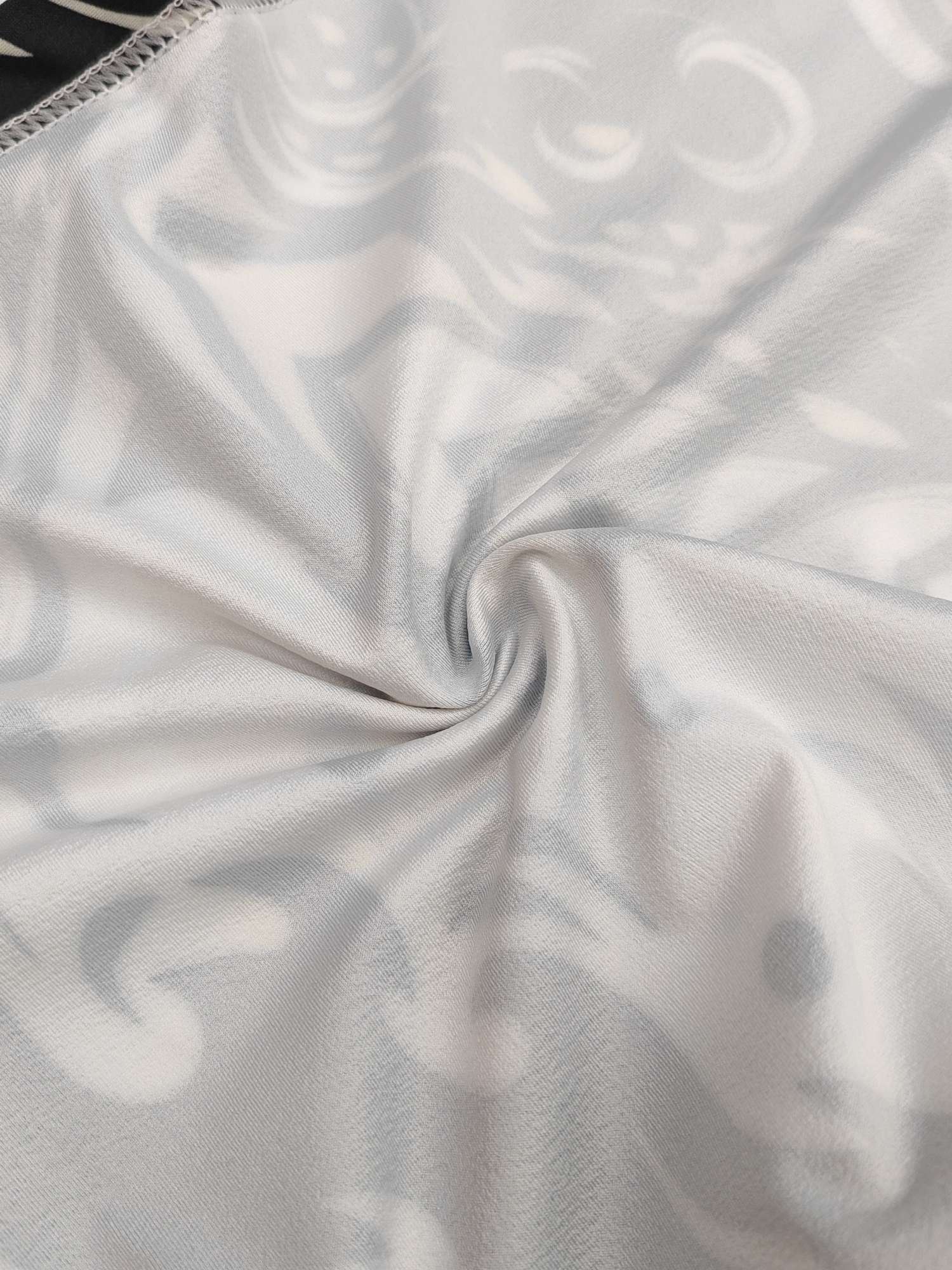 Cross-border sportswear, high-grade polyester and ammonia high-elasticity fabric, full-body printed sportswear, breathable and sweat-absorbent, professional sports and outdoor training sportswear, high-elasticity breathable and comfortable sportswear customization FG1616-2 detail image 17