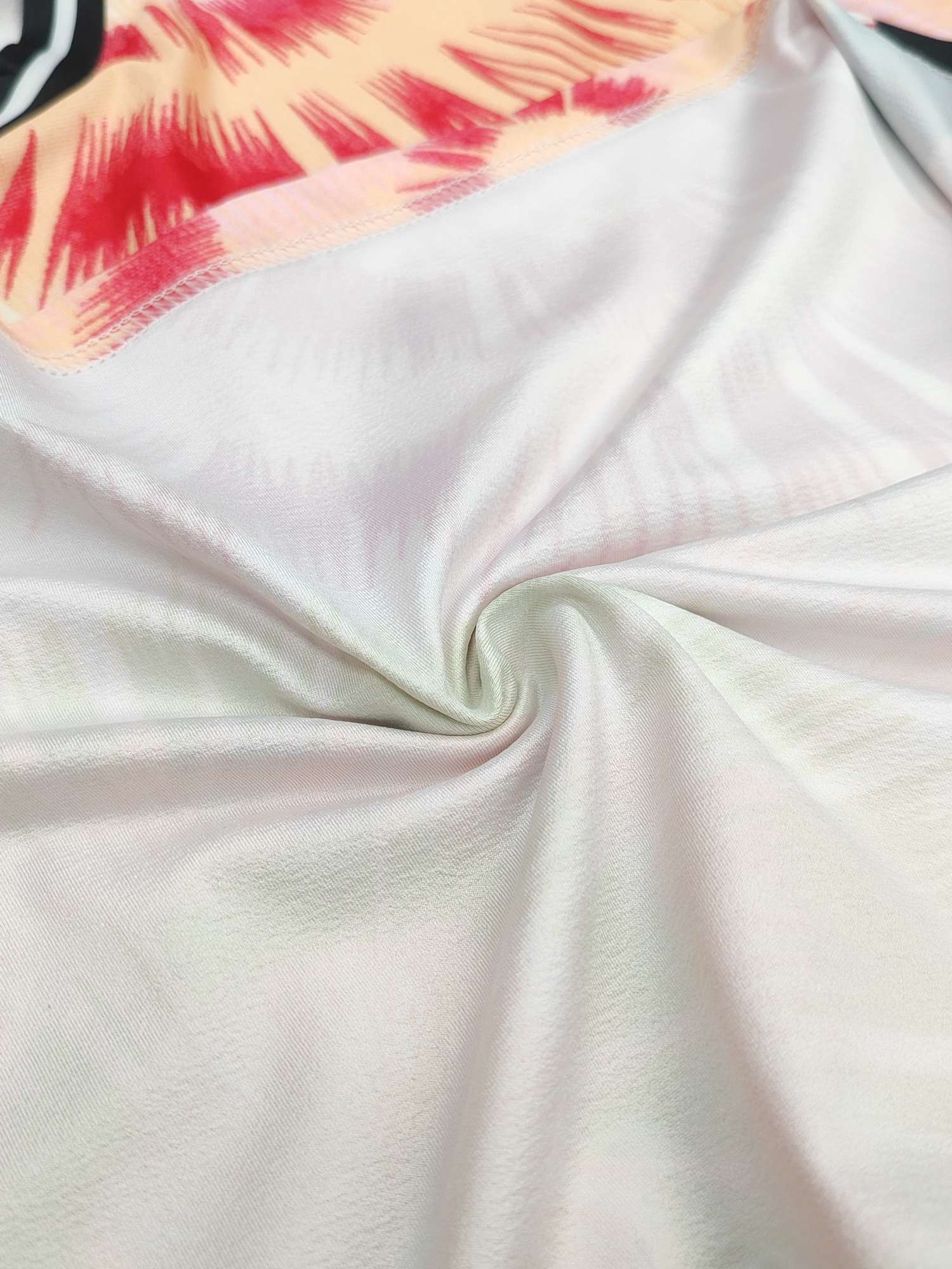 Cross-border sportswear, high-grade polyester and ammonia high-elasticity fabric, full-body printed sportswear, breathable and sweat-absorbent, professional sports and outdoor training sportswear, high-elasticity breathable and comfortable sportswear customization FG1616-6 detail image 15