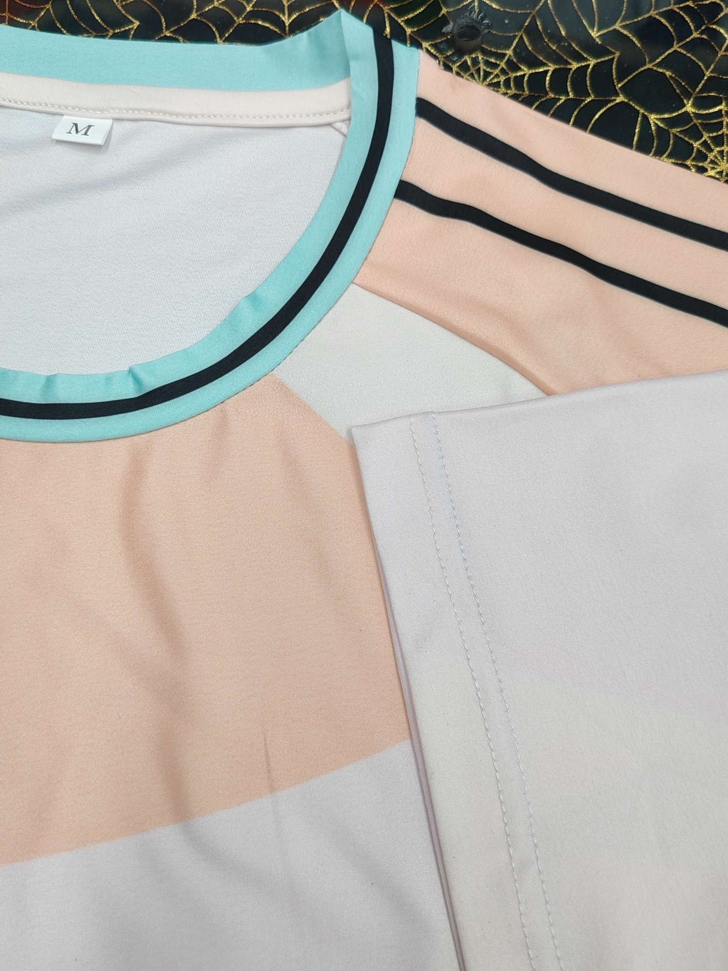 Cross-border sportswear, high-grade polyester and ammonia high-elasticity fabric, full-body printed sportswear, breathable and sweat-absorbent, professional sports and outdoor training sportswear, high-elasticity breathable and comfortable sportswear customization FG1616-3 detail image 9