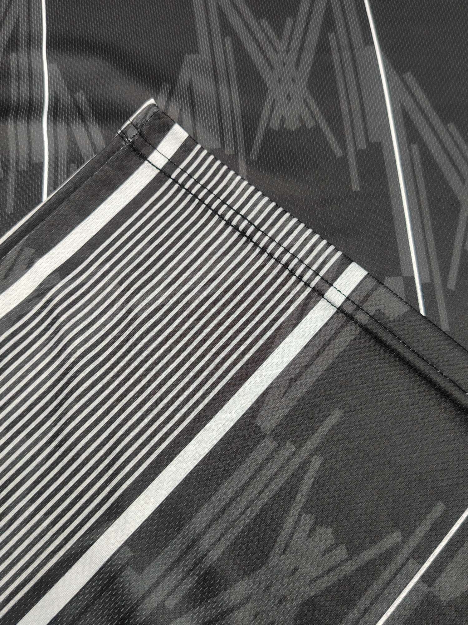 Cross-border sportswear, high-grade mesh breathable fabric, full-body printed sportswear, breathable and sweat-absorbing professional sports outdoor training sportswear, high-elasticity breathable and comfortable sportswear customization FG1612-1 detail image 15