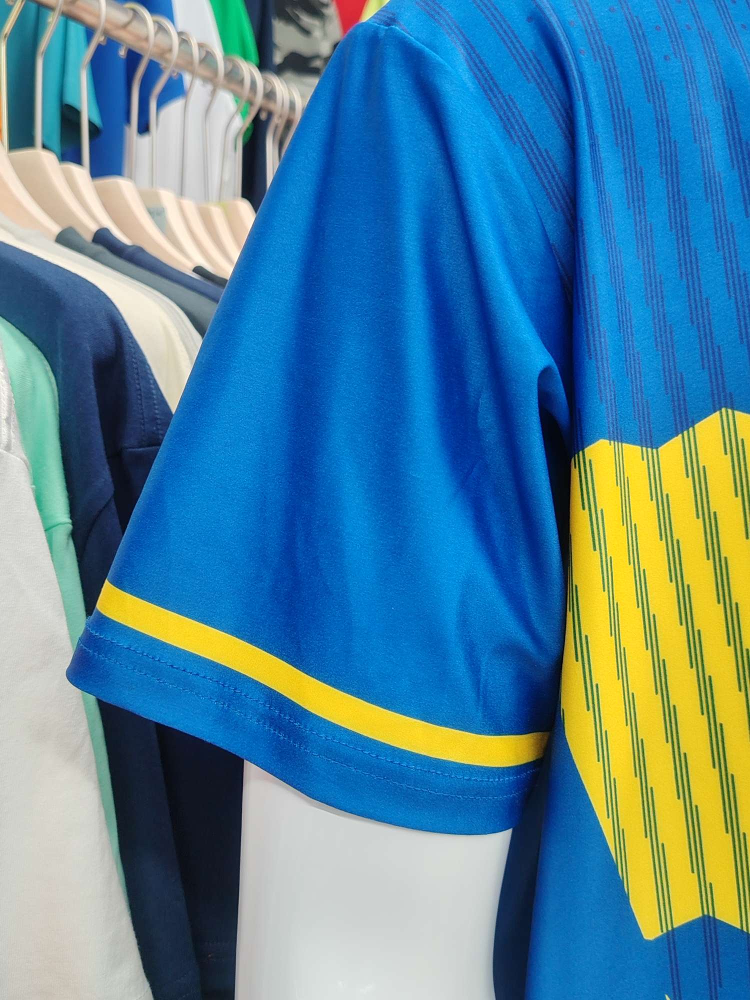 Cross-border sportswear, high-grade polyester and ammonia high-elasticity fabric, full-body printed sportswear, breathable and sweat-absorbent, professional sports and outdoor training sportswear, high-elasticity breathable and comfortable sportswear customization FG1616-8 detail image 7