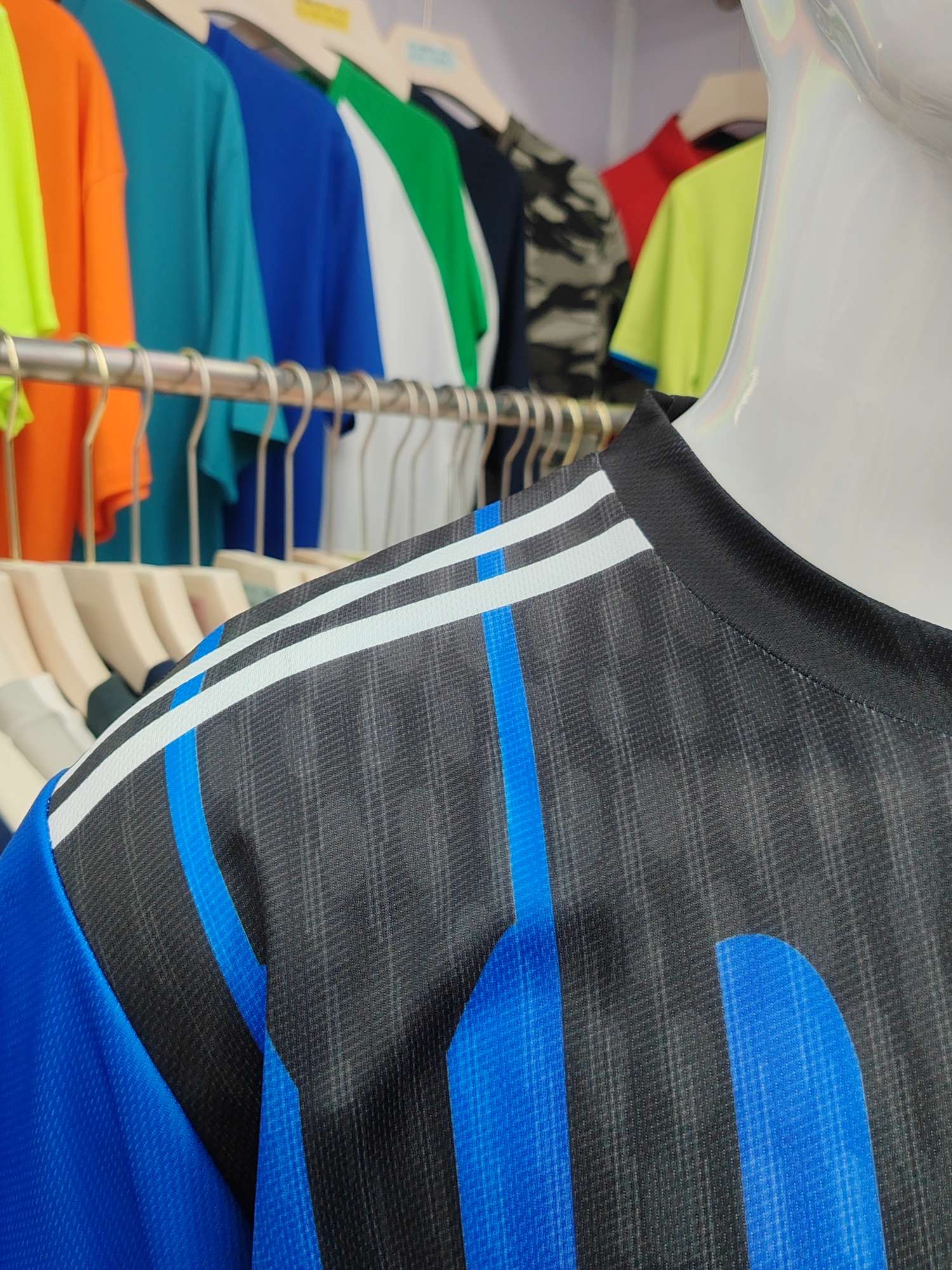 Cross-border sportswear, high-grade mesh breathable fabric, full-body printed sportswear, breathable and sweat-absorbing professional sports outdoor training sportswear, high-elasticity breathable and comfortable sportswear customization FG1612-5 detail image 7