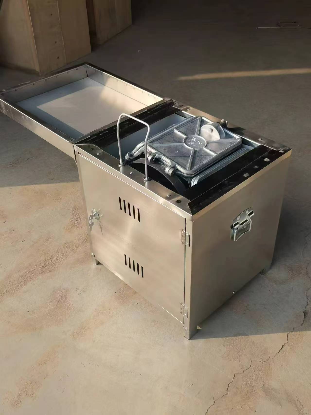 商用甜甜圈机/华夫炉实物图