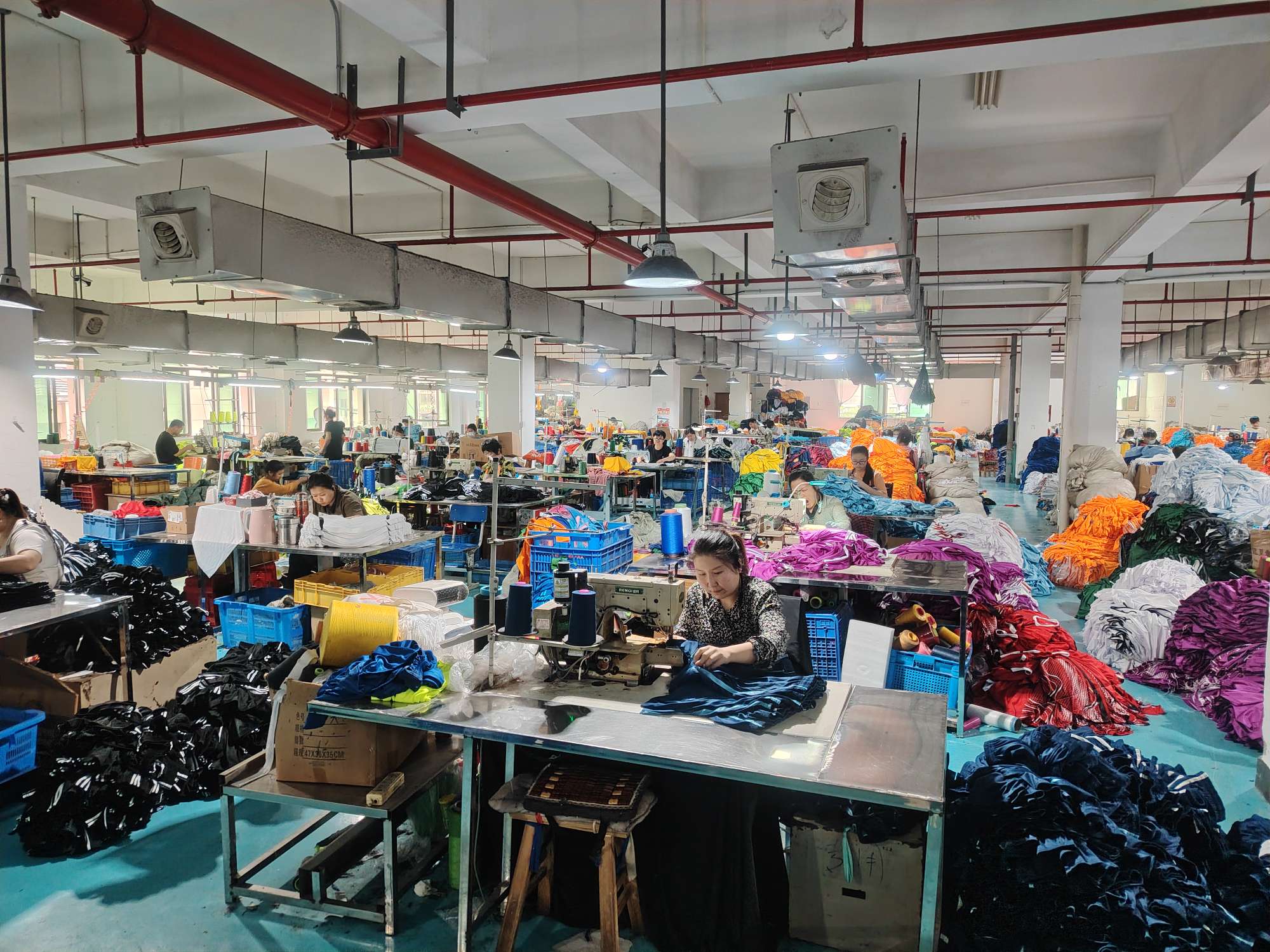 Cross-border sportswear customization factory, AI laser cutting digital hanging line, high-grade breathable fabric, full-body printing sportswear, breathable and sweat-absorbing professional sports outdoor training sportswear, high-elasticity breathable and comfortable sportswear customization detail image 16