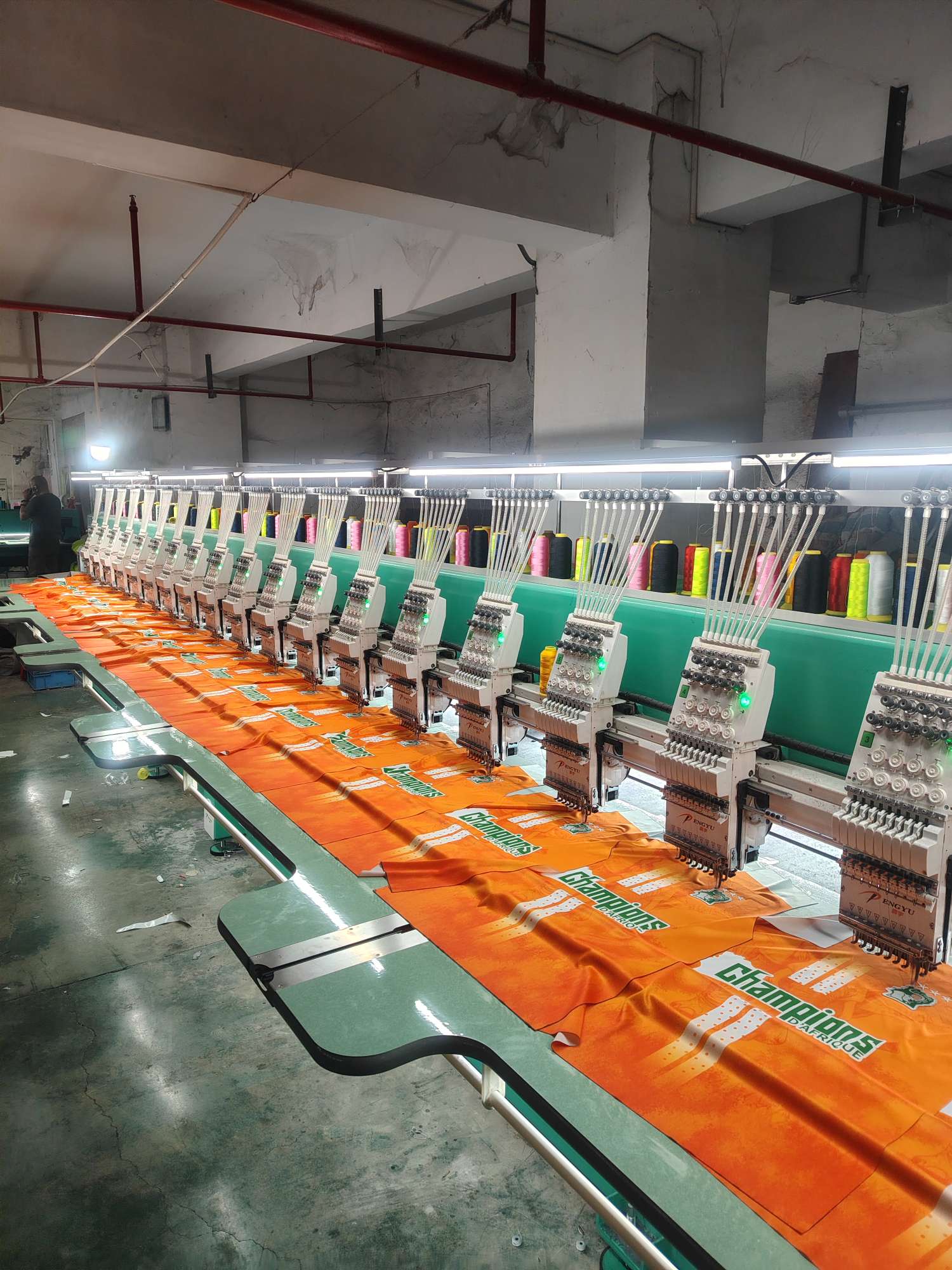 Cross-border sportswear customization factory, AI laser cutting digital hanging line, high-grade breathable fabric, full-body printing sportswear, breathable and sweat-absorbing professional sports outdoor training sportswear, high-elasticity breathable and comfortable sportswear customization detail image 10