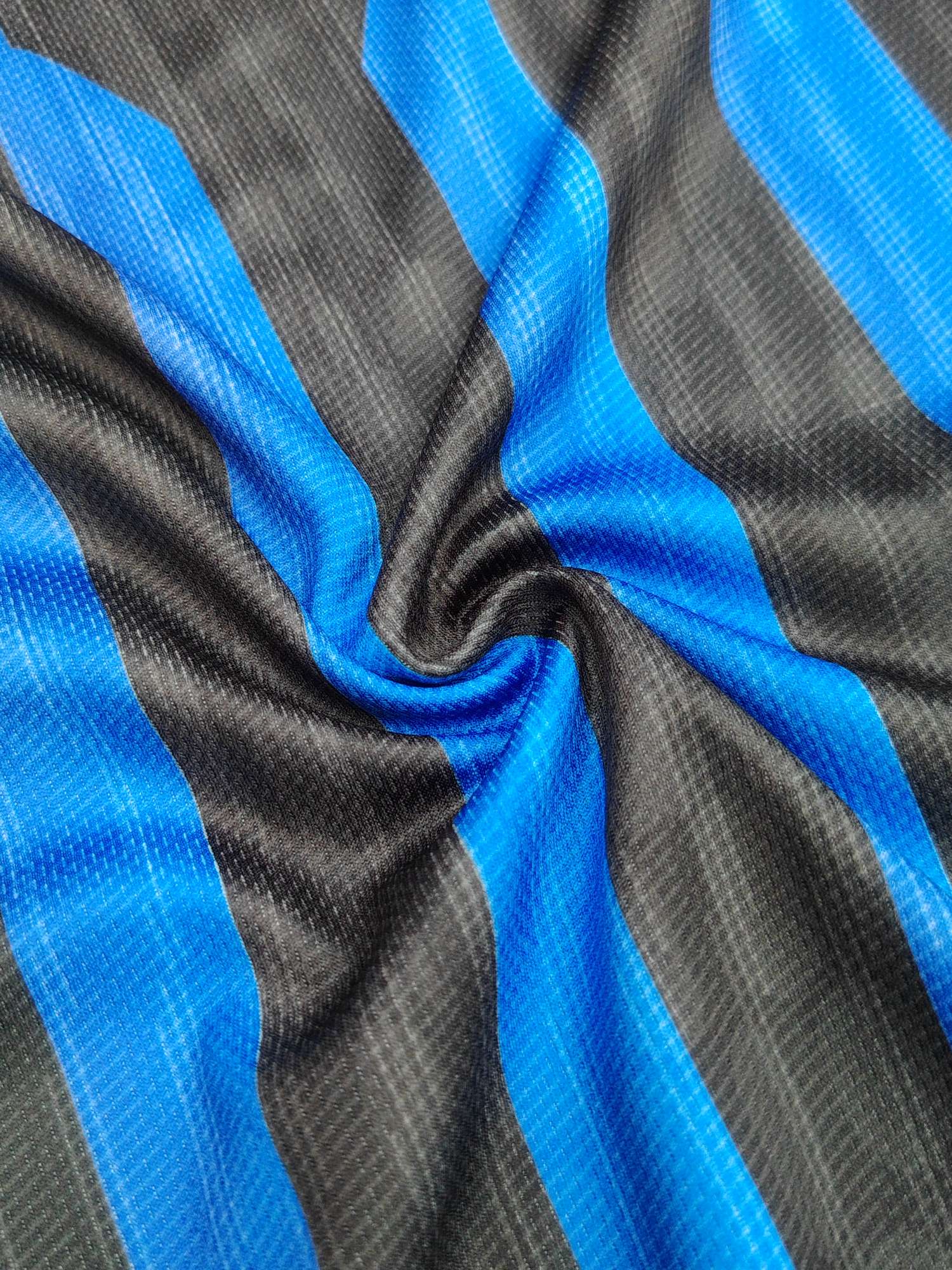 Cross-border sportswear, high-grade mesh breathable fabric, full-body printed sportswear, breathable and sweat-absorbing professional sports outdoor training sportswear, high-elasticity breathable and comfortable sportswear customization FG1612-5 detail image 13