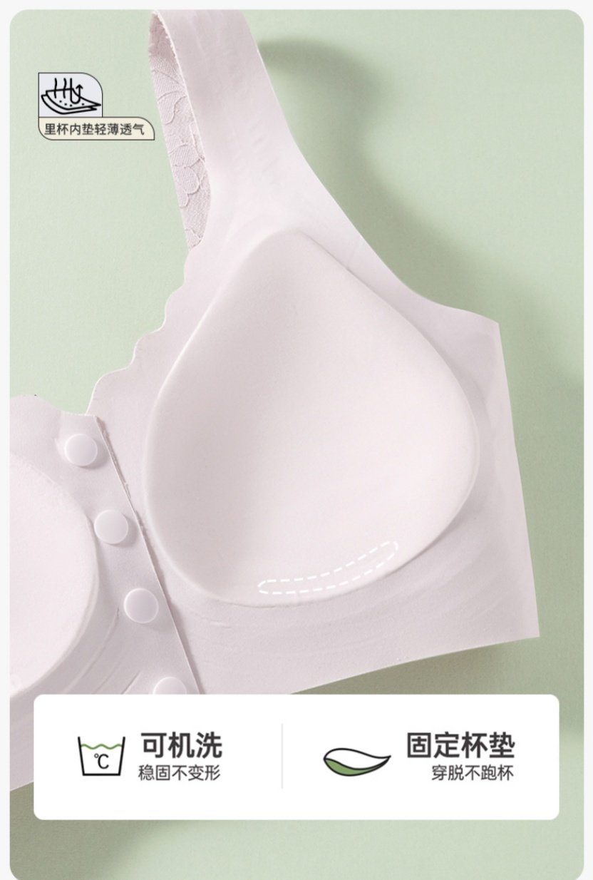 This is a traditional Chinese style anti-aging underwear for middle-aged and elderly people. It features a front-buttoned, seamless summer thin vest Application Scenario