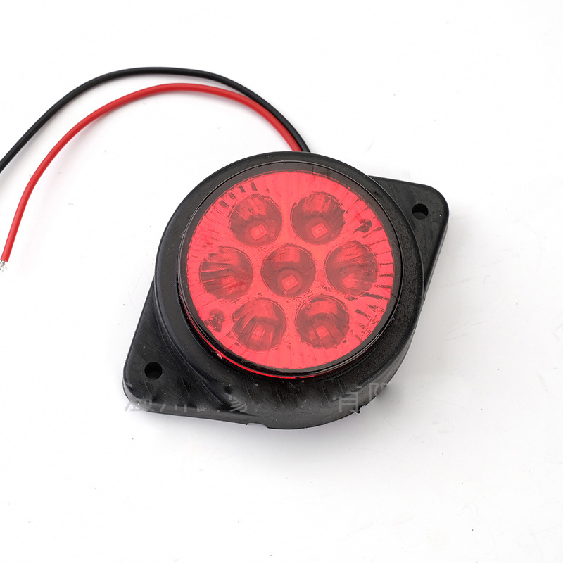 Truck side lights, truck side lights, width indicator lights, side lights, LED lights, ship signal lights, vehicle lights, cross-border Application Scenario