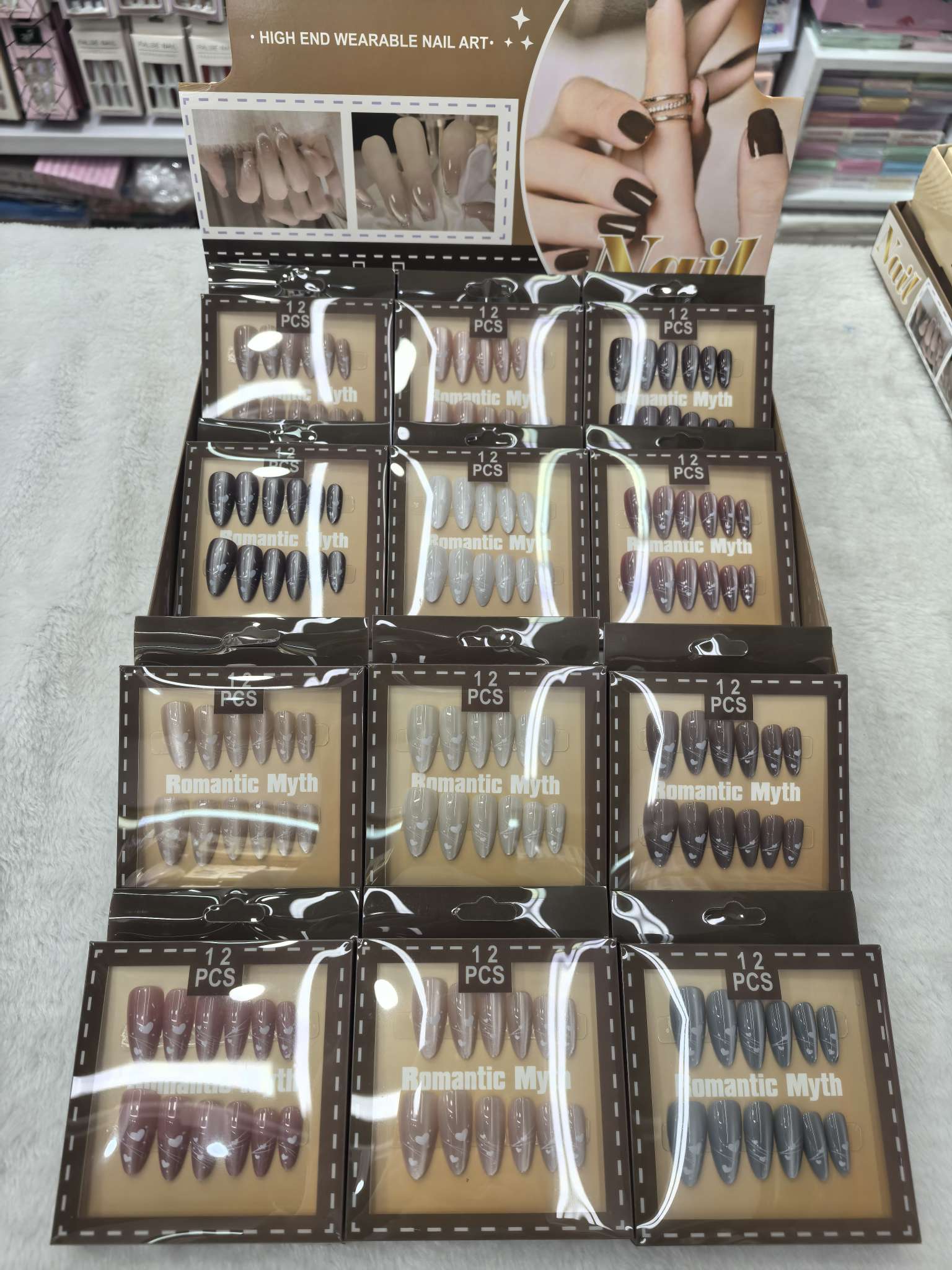 Hand-worn nails, mid-length French cat-eye finished nail art, stunning nail patches 2025 new style Application Scenario