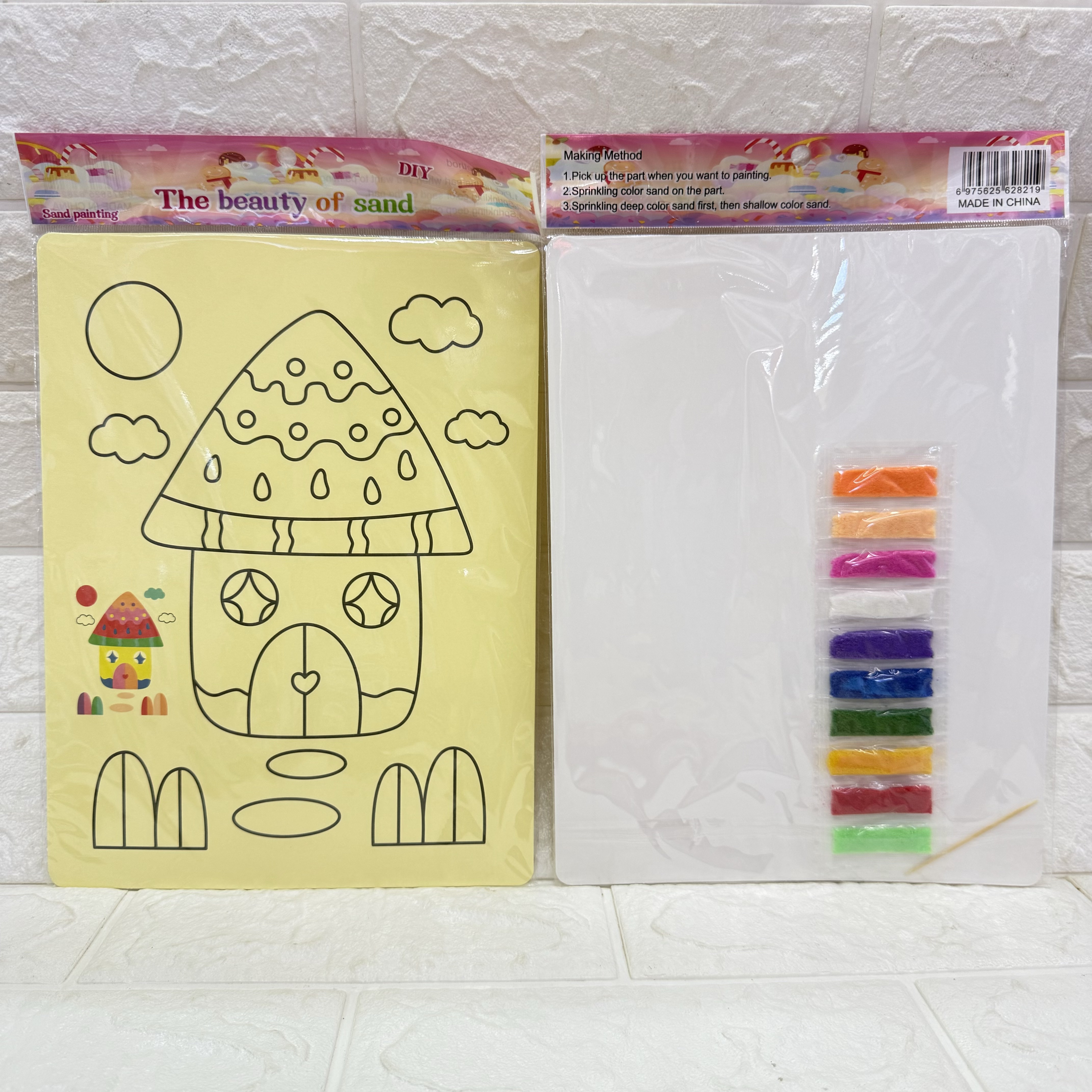 Extra-large children's sand painting diy set, hand-colored graffiti children's sand painting, large children's sand painting Application Scenario