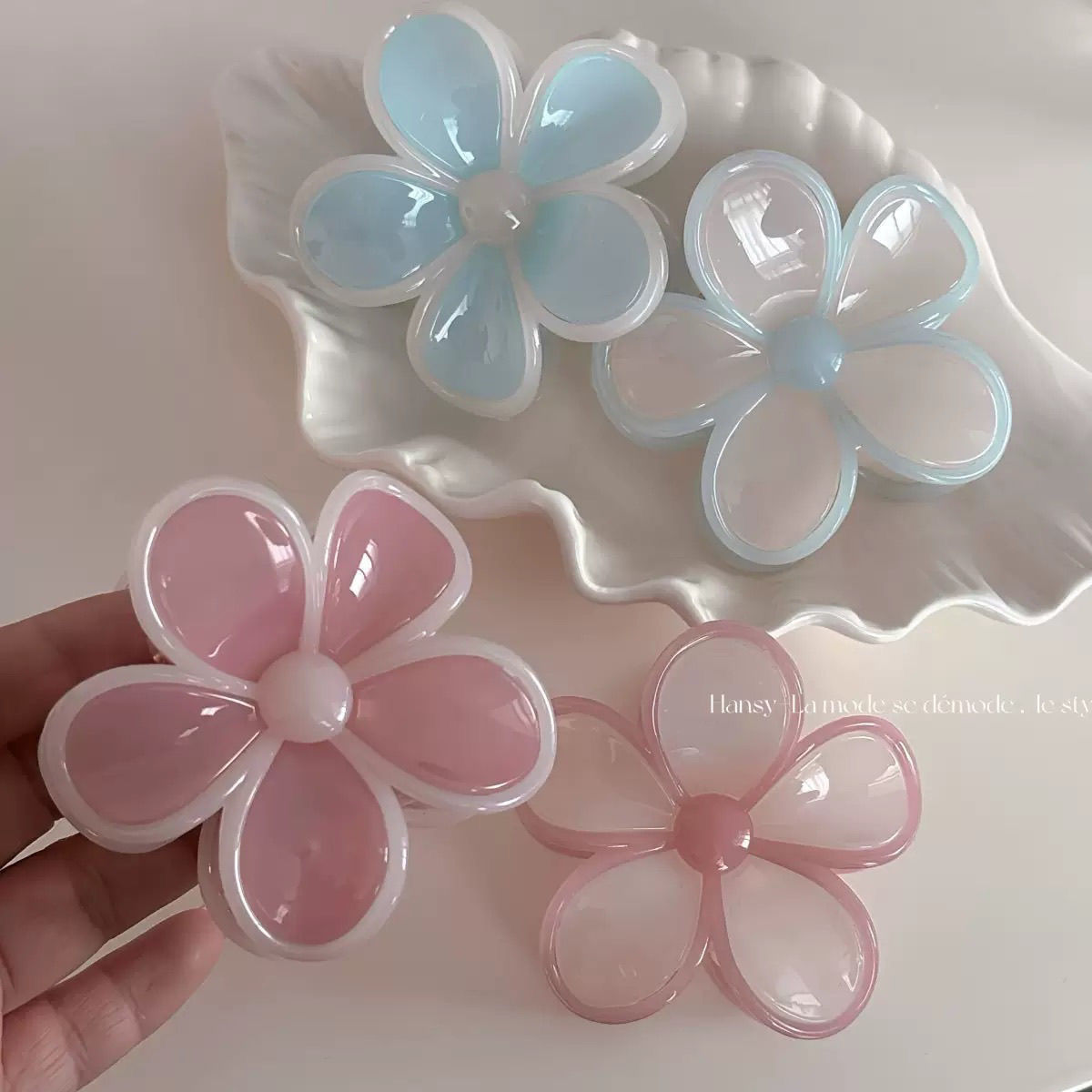 Sweet jelly-colored flower plastic grabber texture hair clip five-petal flower hair clip hair accessory new style hair clip headwear flower national trend series Specification image