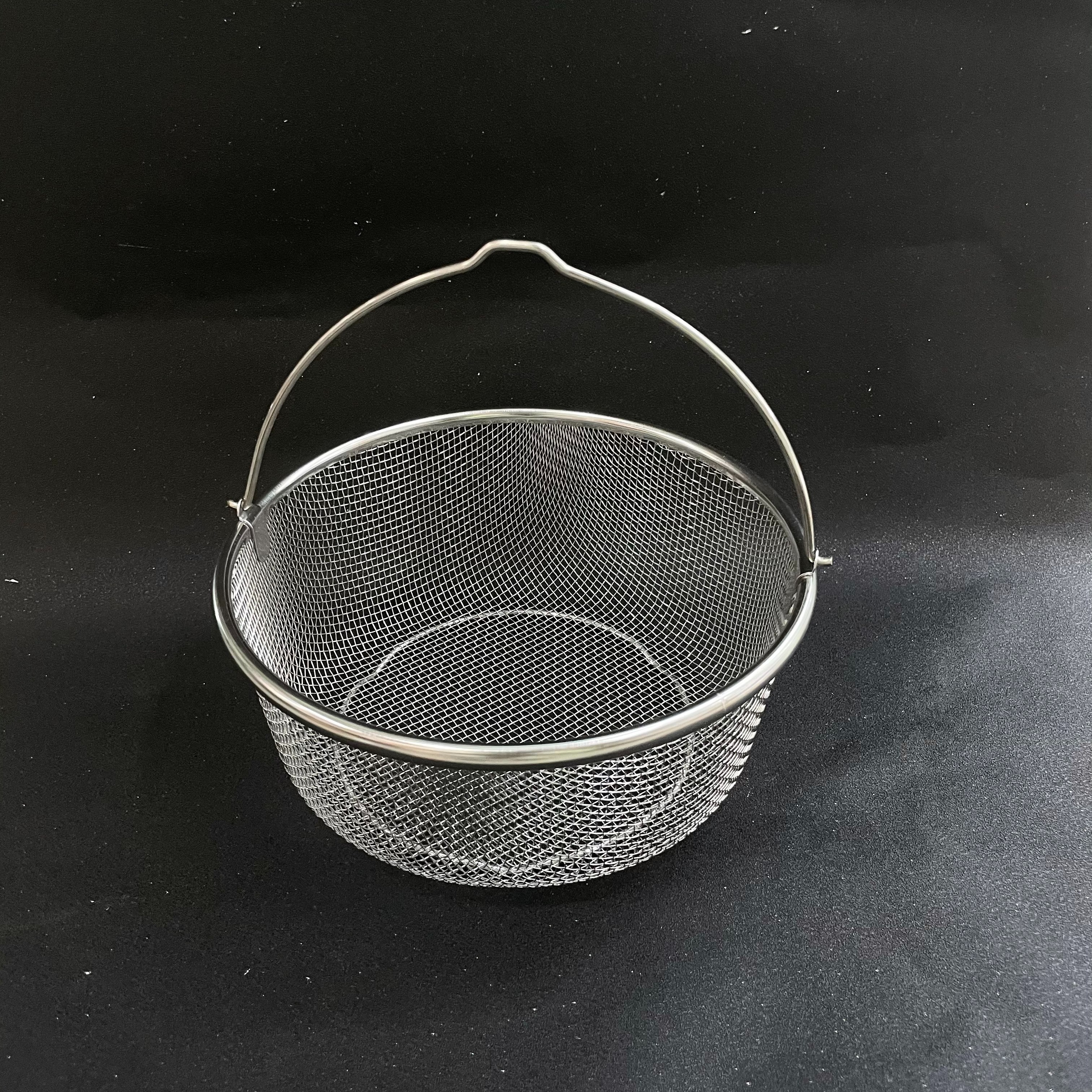 304盆/门窗锁具/不锈钢盆加厚/置物架/胶筐塑料产品图