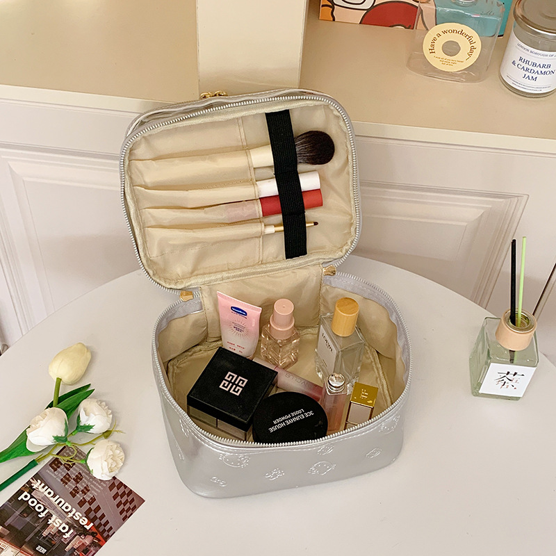 批发小清新卡通洗漱包新款时尚双层防泼化妆品收纳包糖果色化妆包 详情图5